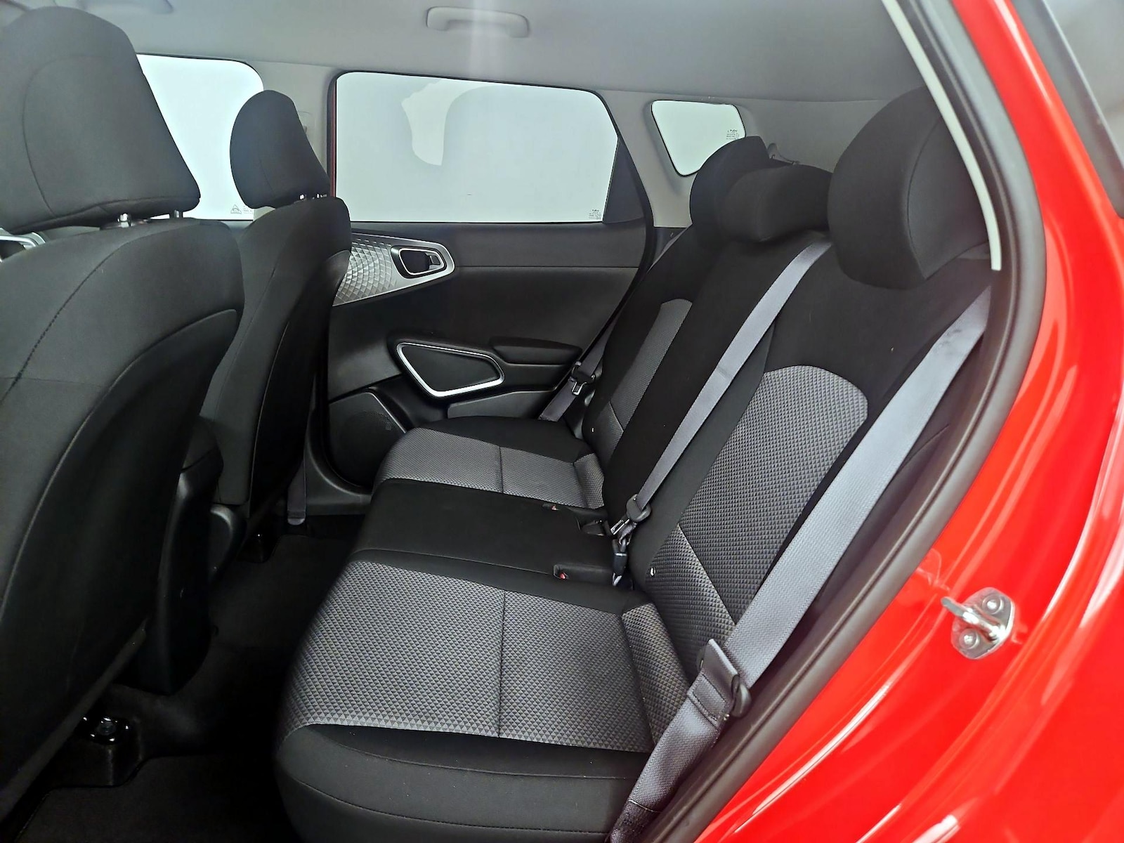 2023 Kia Soul LX - Photo 20