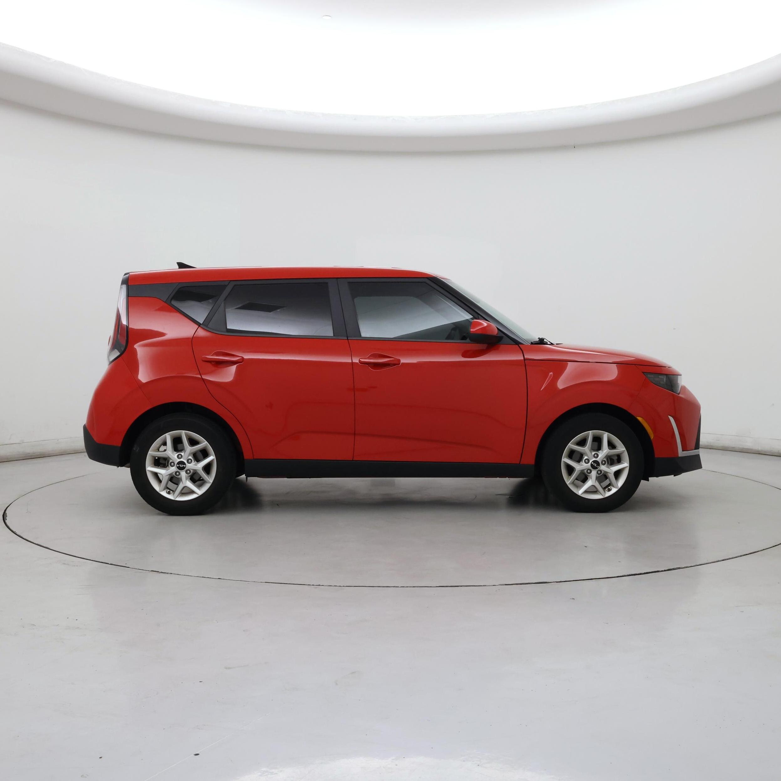 Thumbnail: 2023 Kia Soul - 7