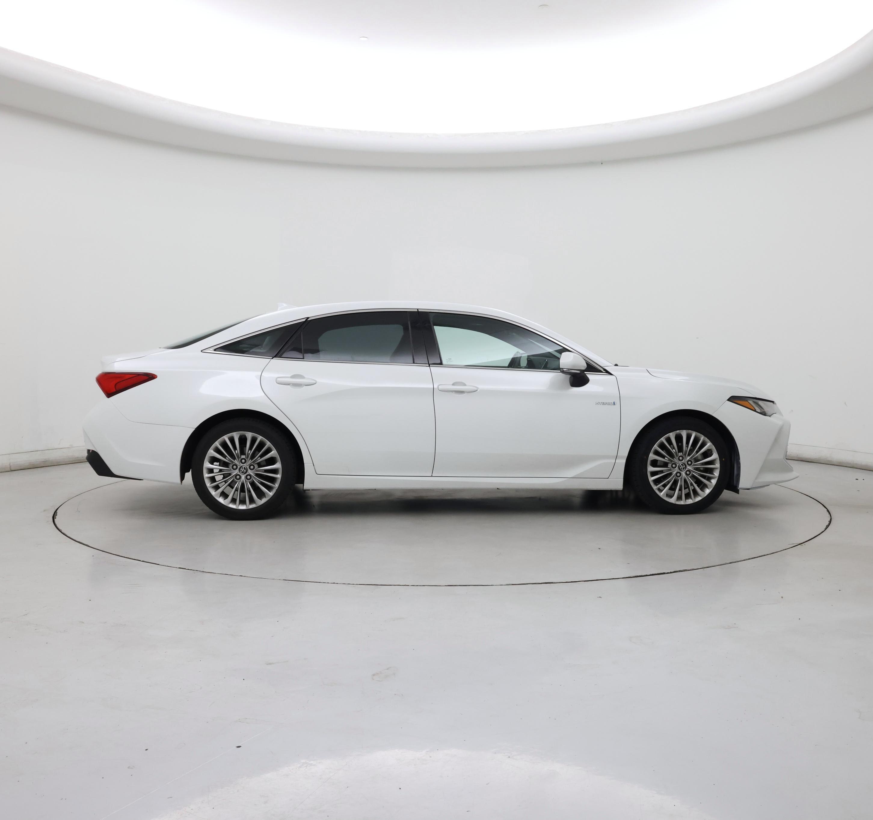 Thumbnail: 2019 Toyota Avalon - 7