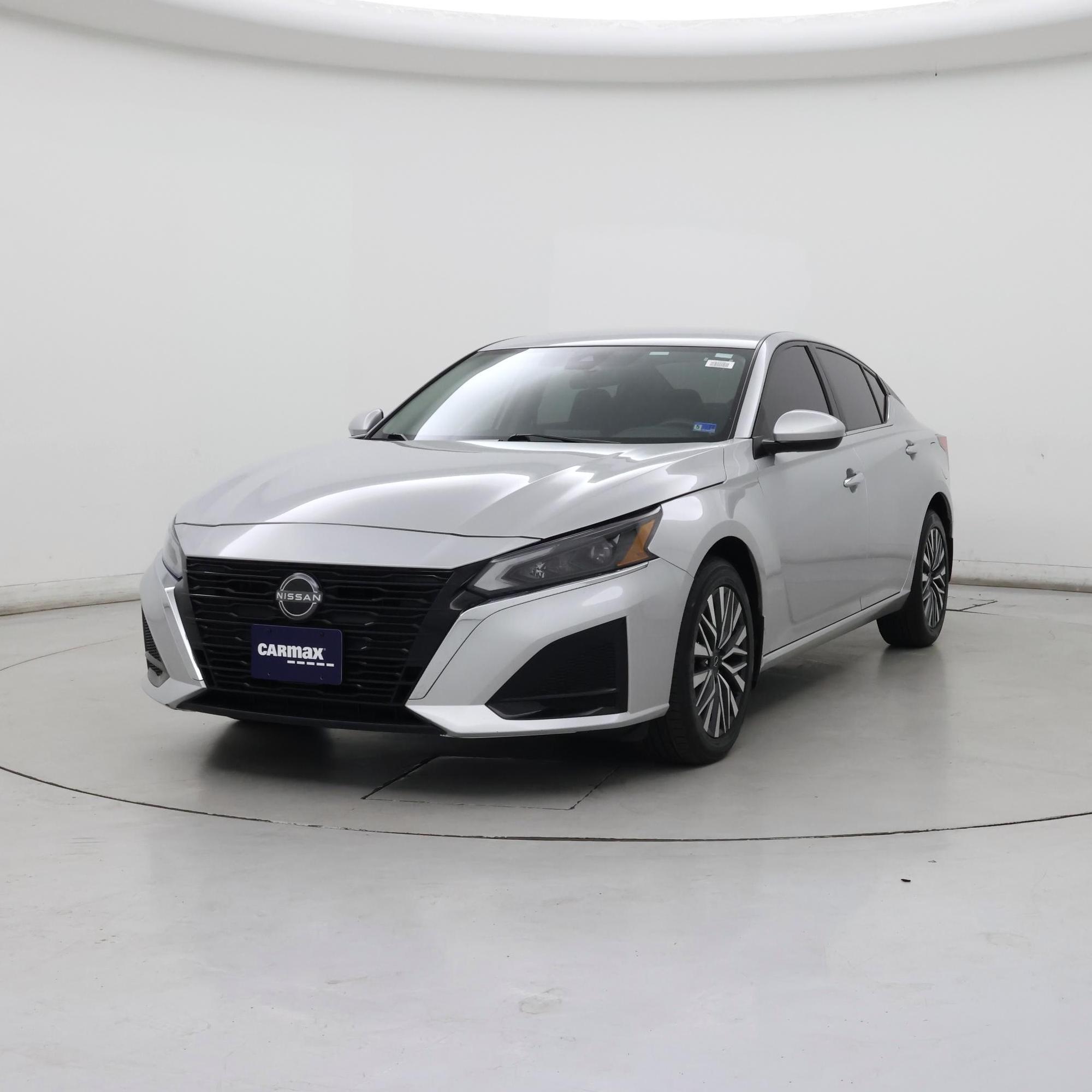 Thumbnail: 2023 Nissan Altima - 4