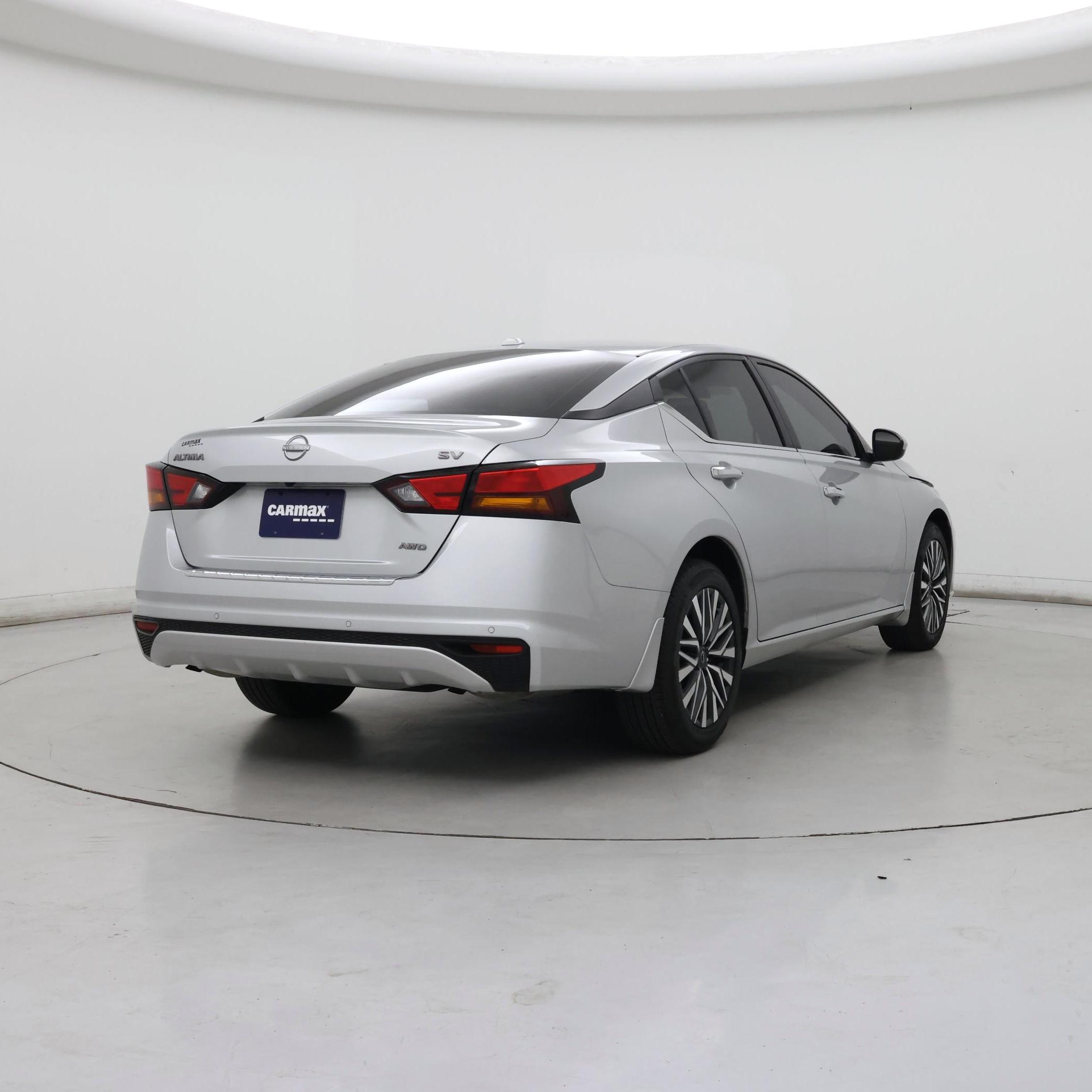 Thumbnail: 2023 Nissan Altima - 8