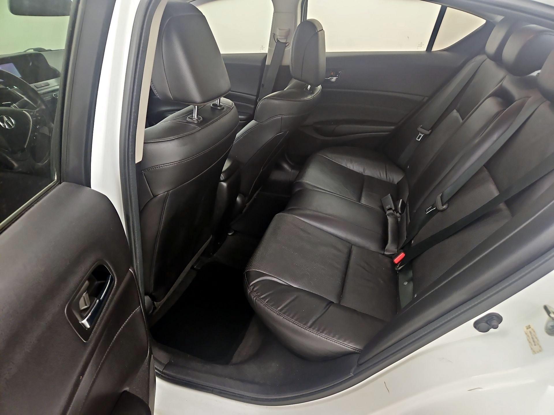 Thumbnail: 2014 Acura ILX - 20