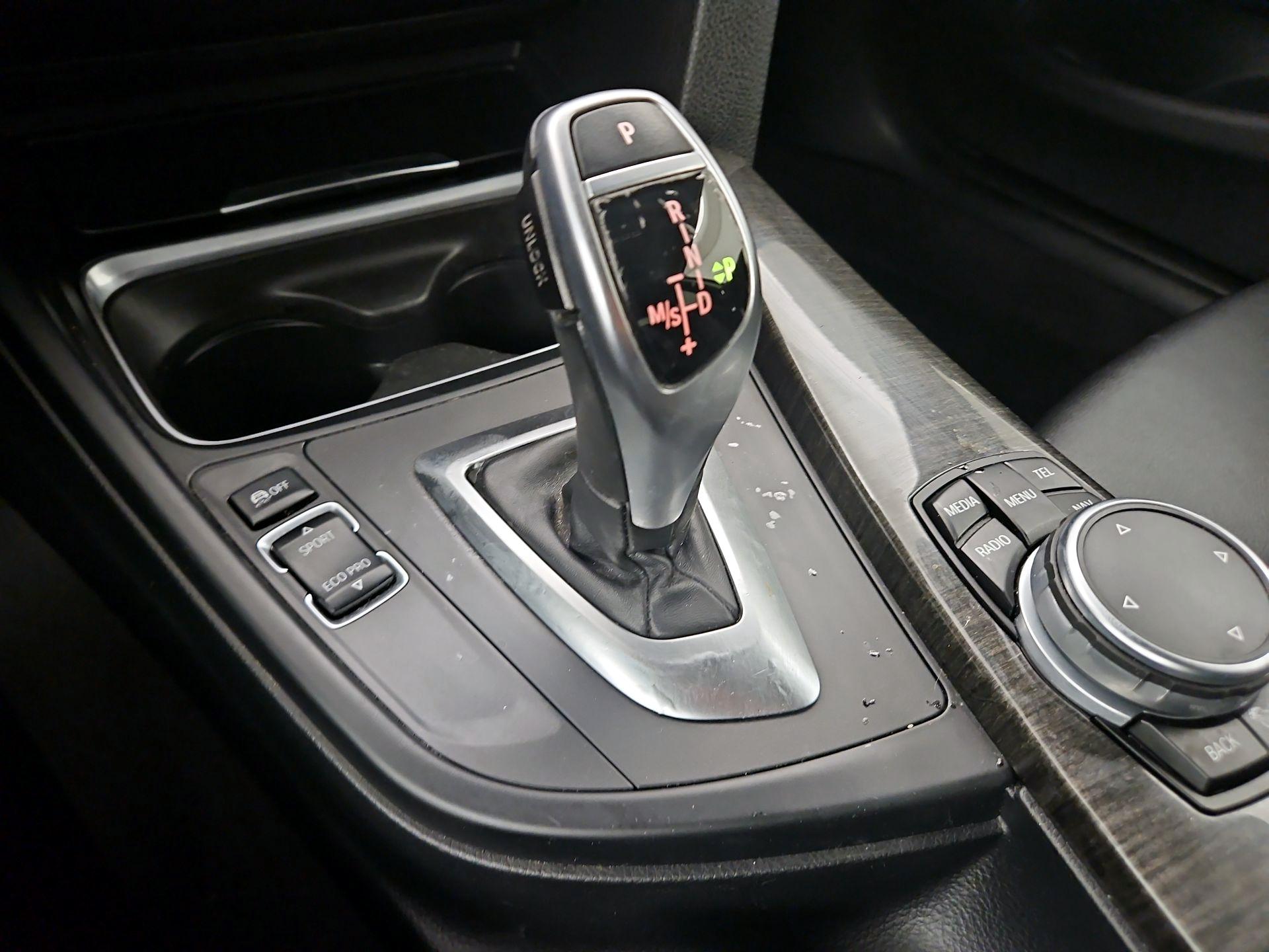 Thumbnail: 2015 BMW 4 Series - 18