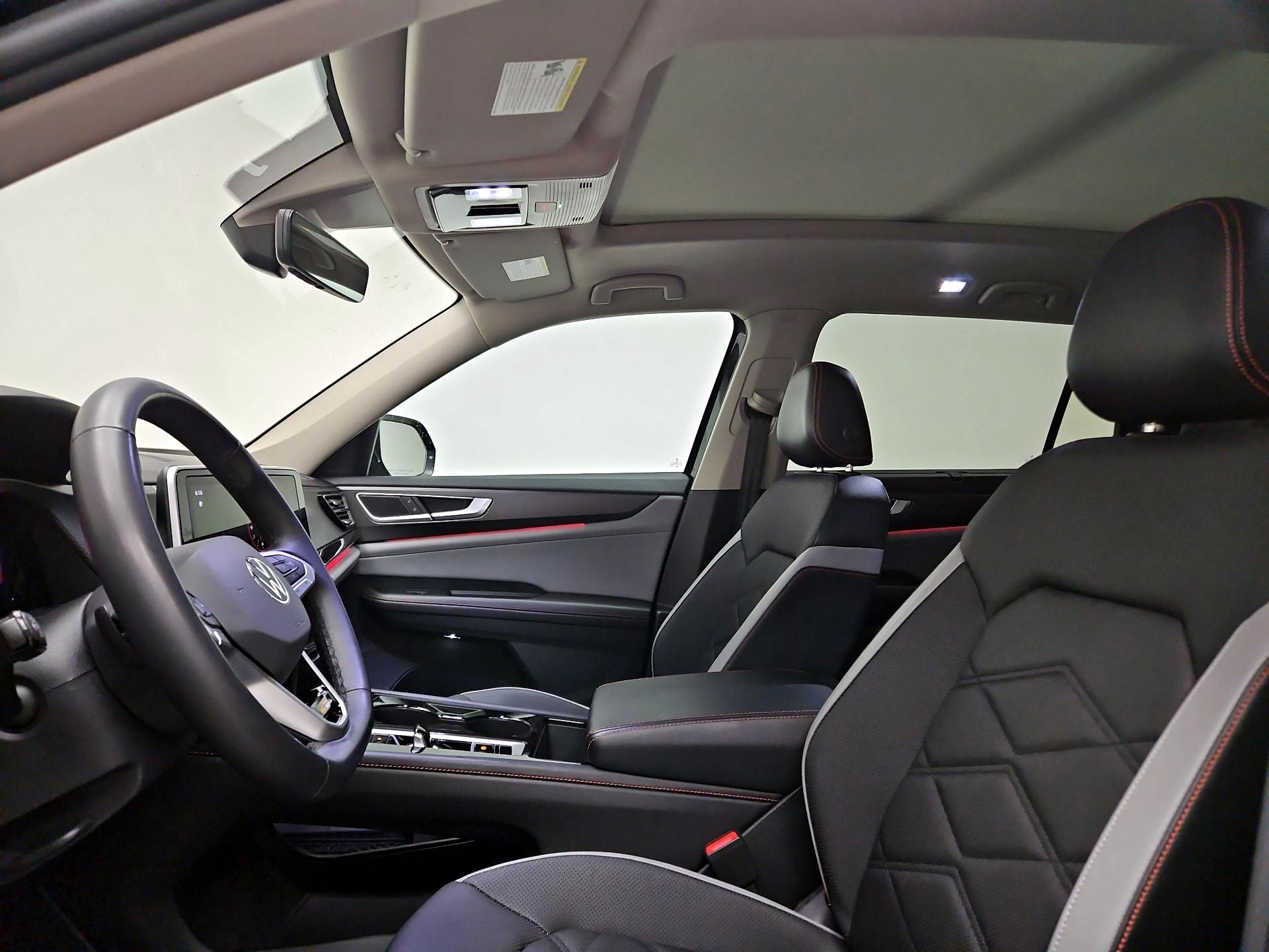 Thumbnail: 2024 Volkswagen Atlas - 19