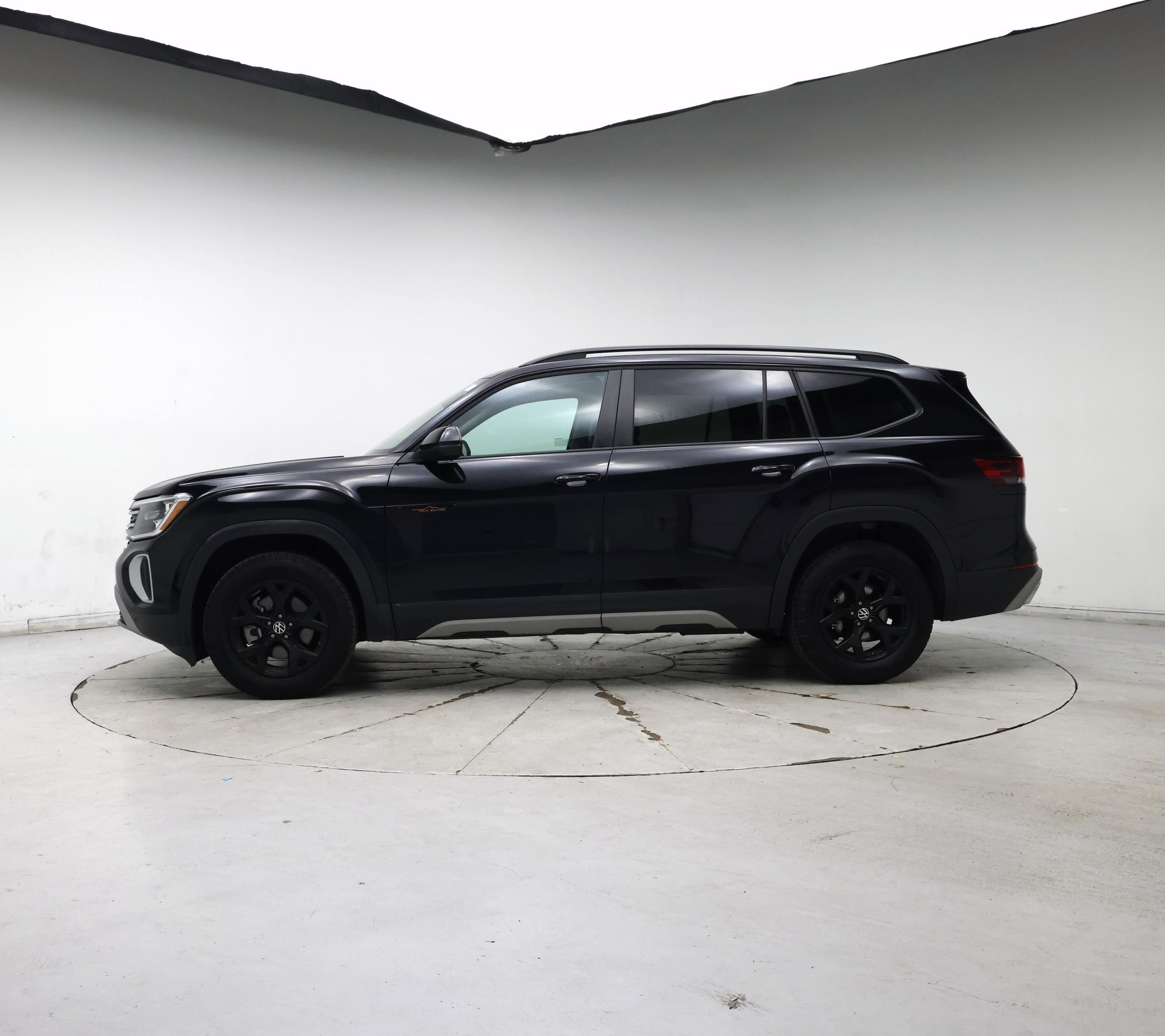 Thumbnail: 2024 Volkswagen Atlas - 3