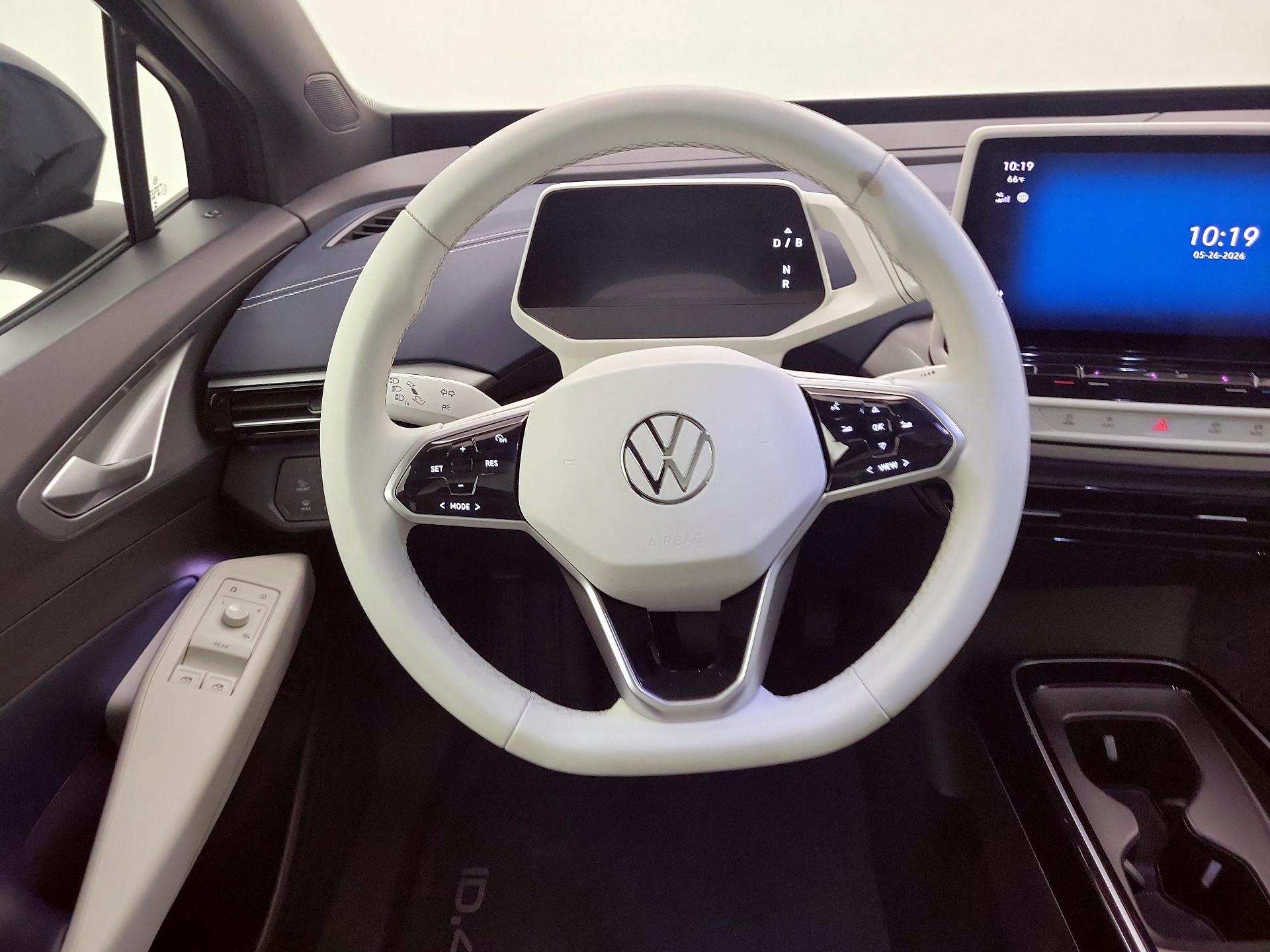 Thumbnail: 2023 Volkswagen ID.4 - 10