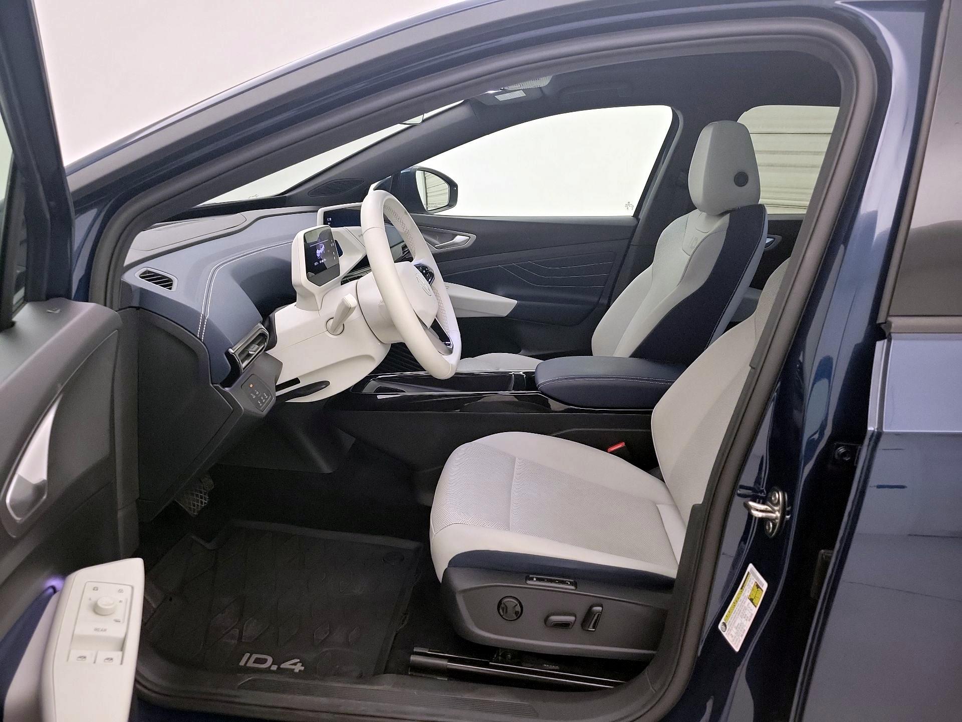 Thumbnail: 2023 Volkswagen ID.4 - 11