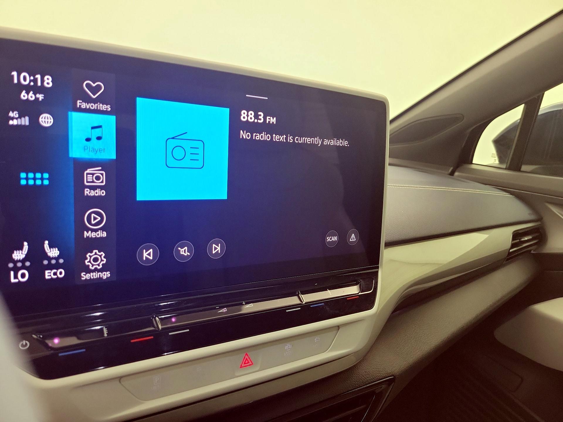 Thumbnail: 2023 Volkswagen ID.4 - 16