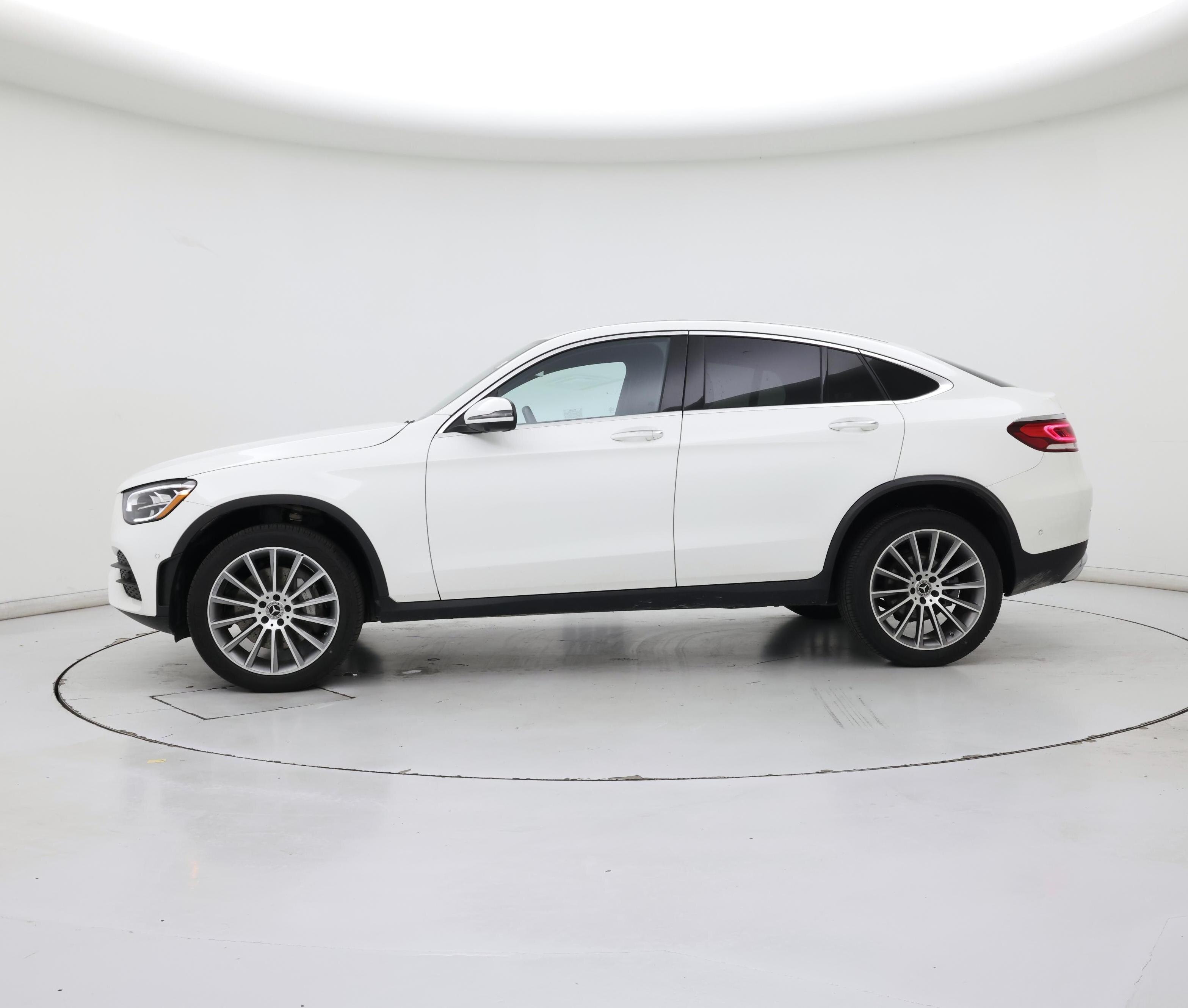 Thumbnail: 2023 Mercedes-Benz GLC - 3