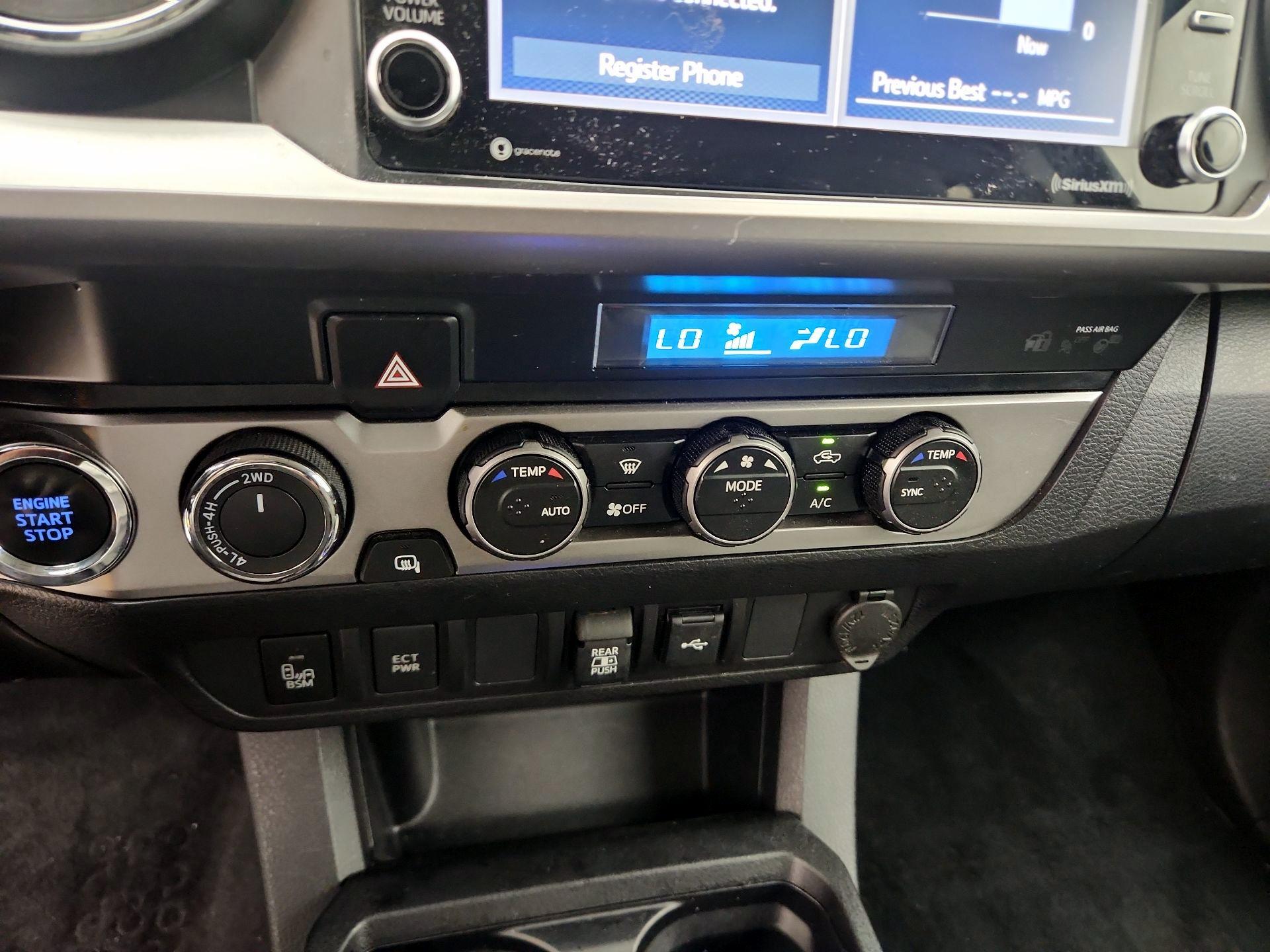 Thumbnail: 2023 Toyota Tacoma - 16