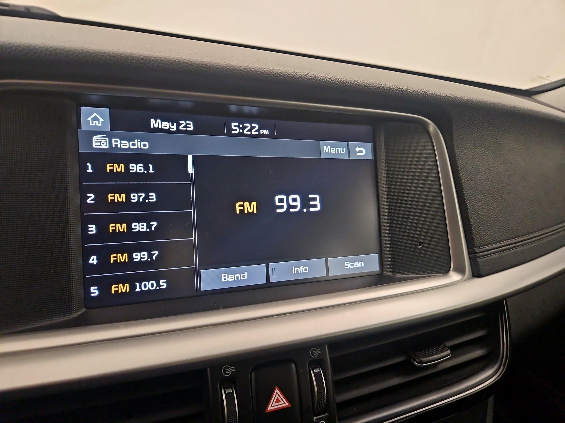 Thumbnail: 2019 Kia Optima - 15