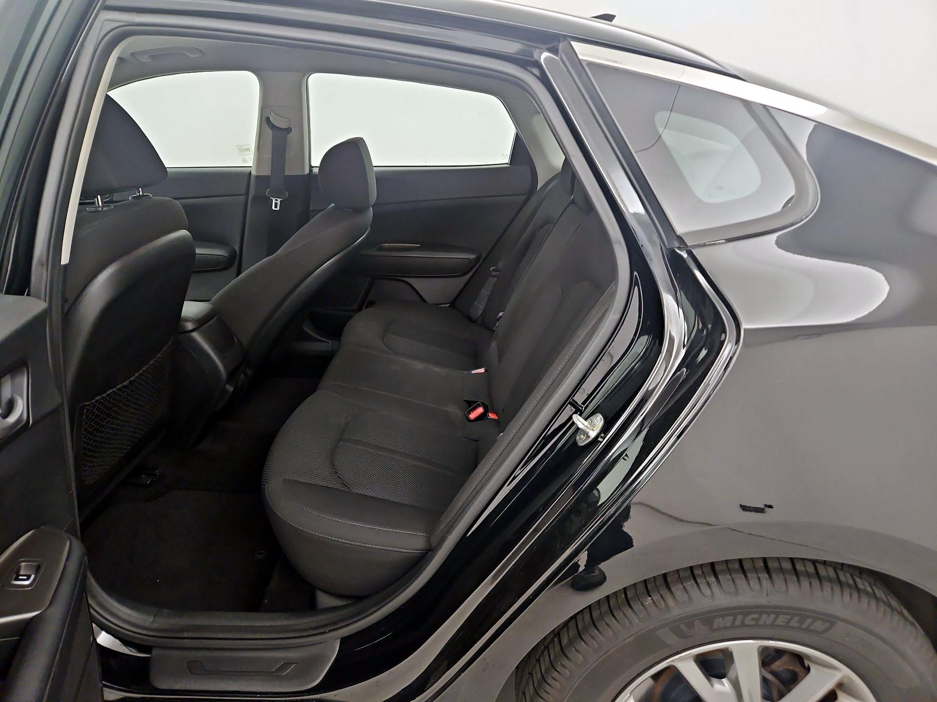 Thumbnail: 2019 Kia Optima - 19