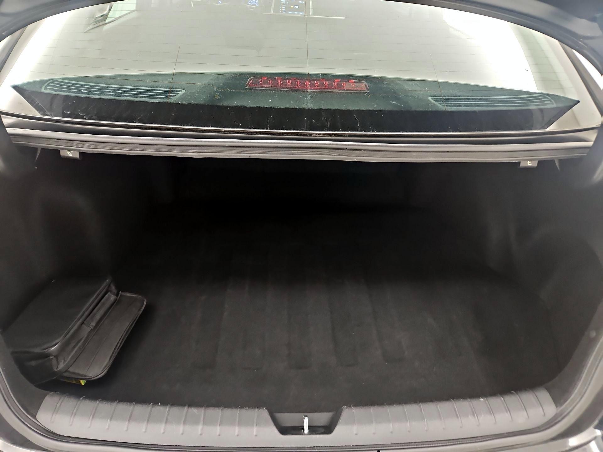 Thumbnail: 2019 Kia Optima - 20