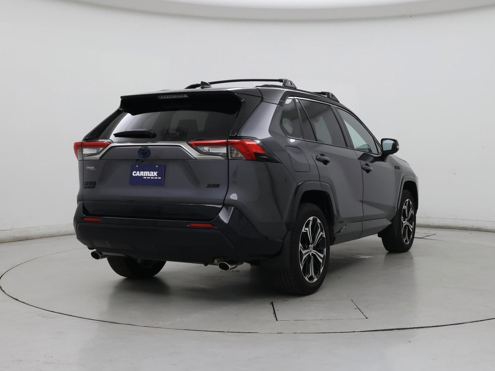 2024 Toyota RAV4 XSE - Photo 9