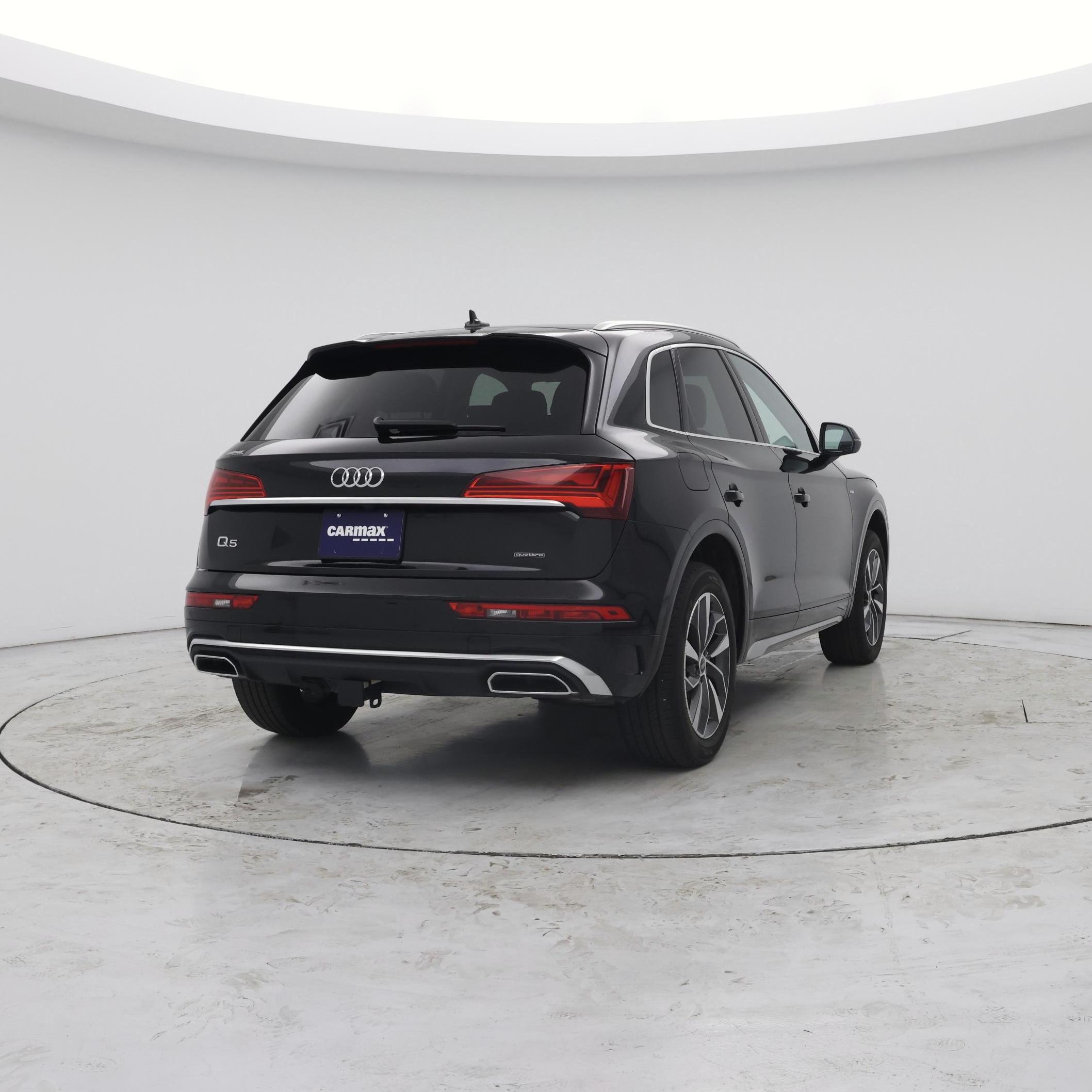Thumbnail: 2023 Audi Q5 - 8