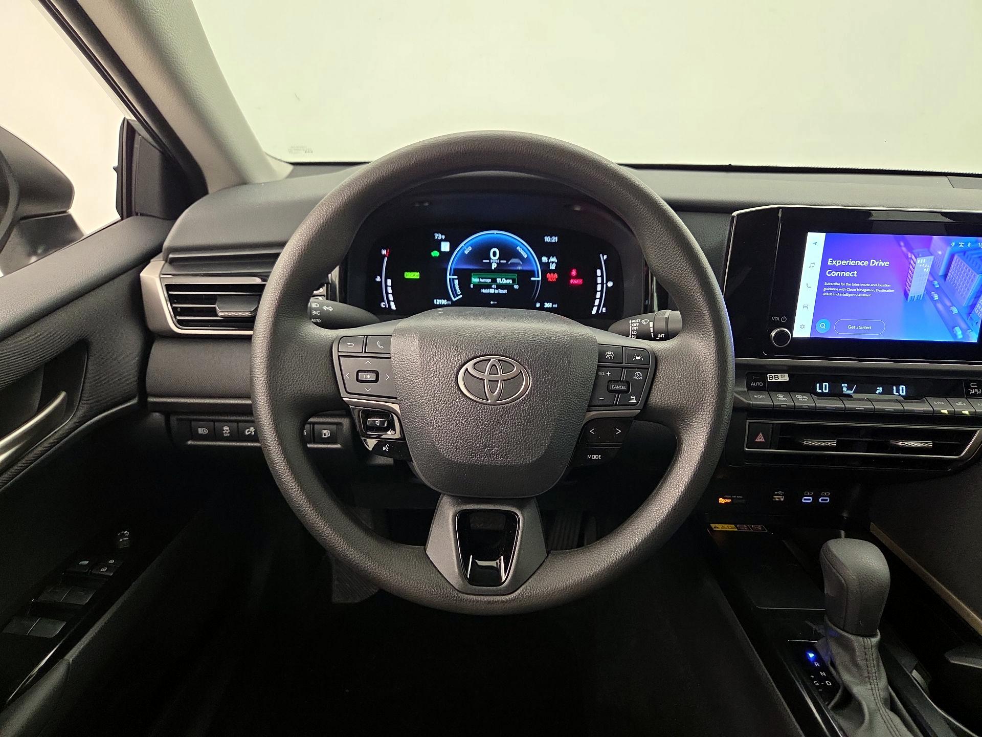 Thumbnail: 2025 Toyota Camry - 10