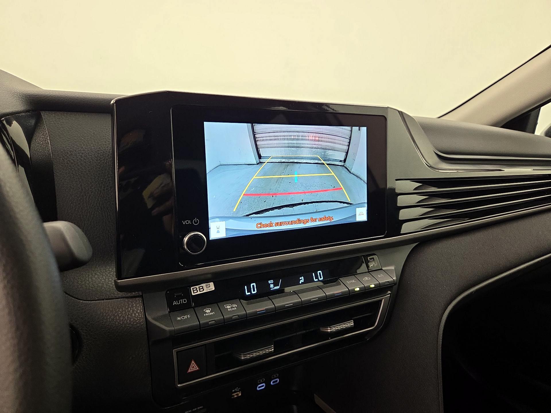 Thumbnail: 2025 Toyota Camry - 14