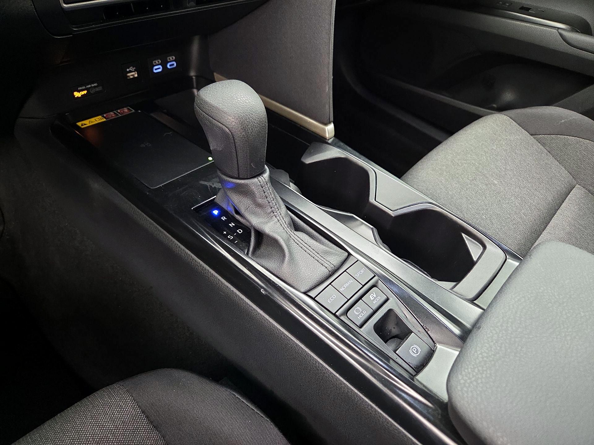 Thumbnail: 2025 Toyota Camry - 17