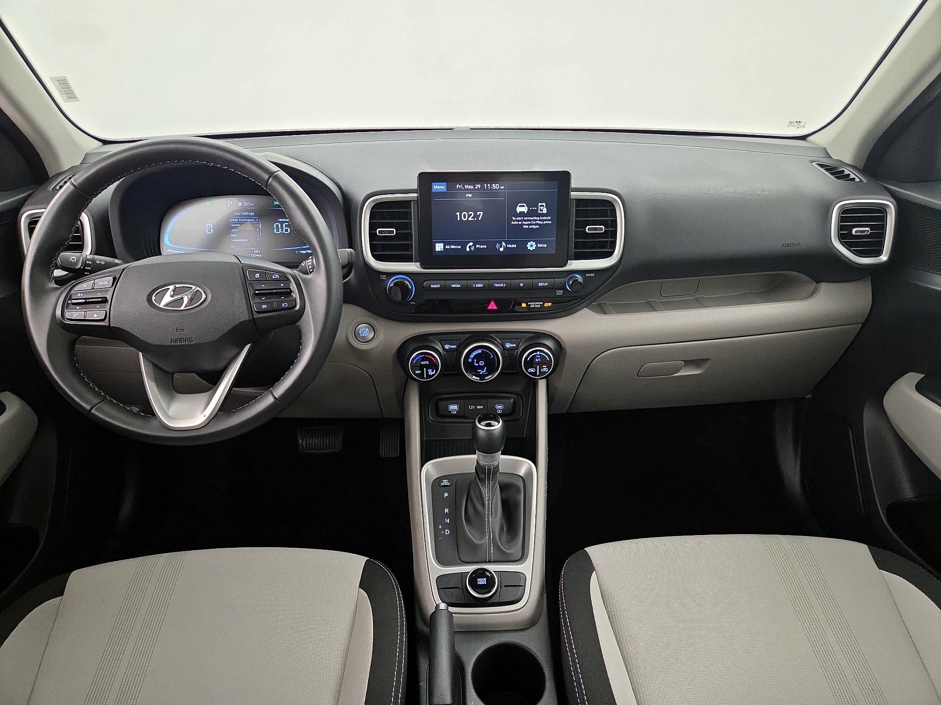 Thumbnail: 2025 Hyundai Venue - 9