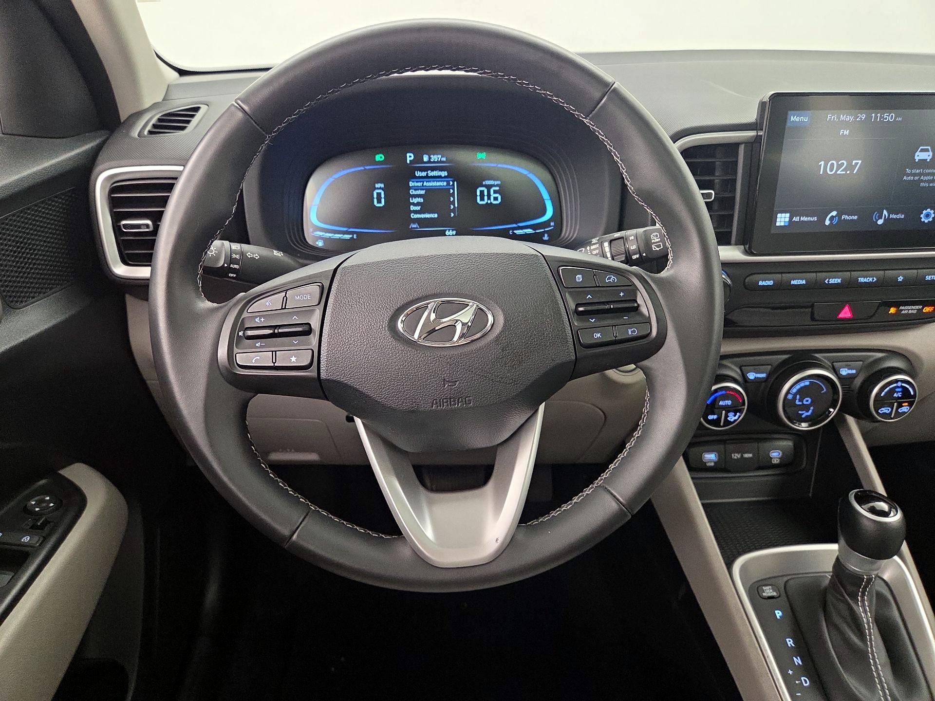 Thumbnail: 2025 Hyundai Venue - 10