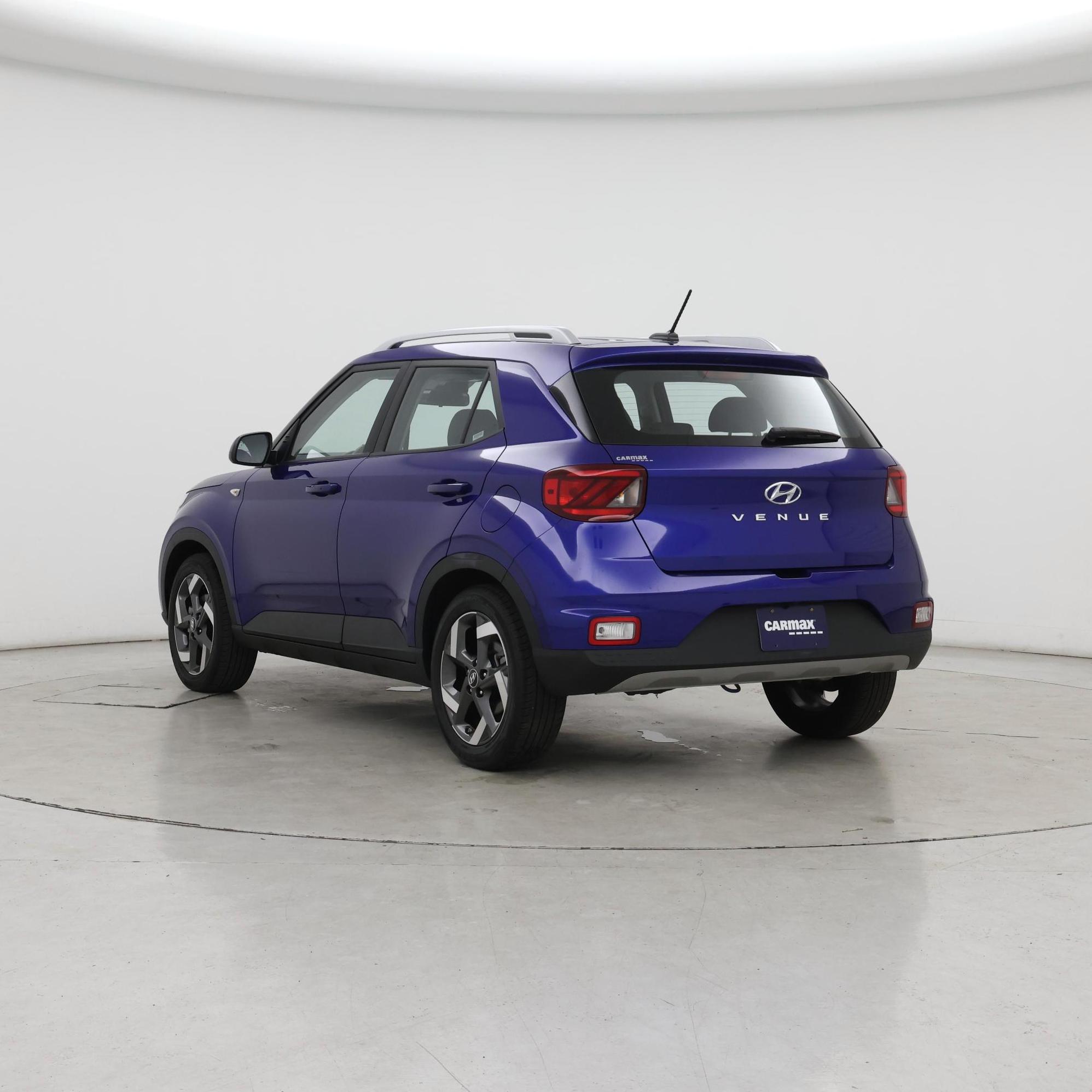 Thumbnail: 2025 Hyundai Venue - 2