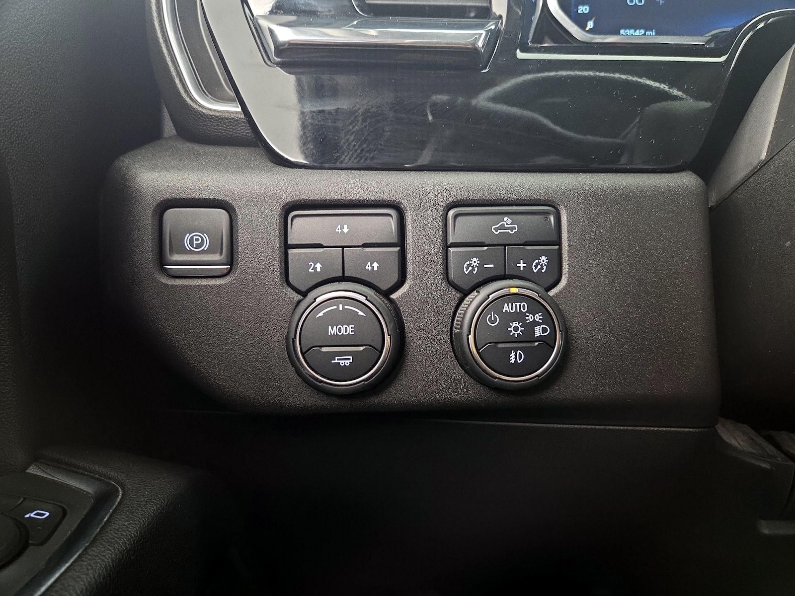 2024 Chevrolet Silverado 2500HD LT - Photo 14