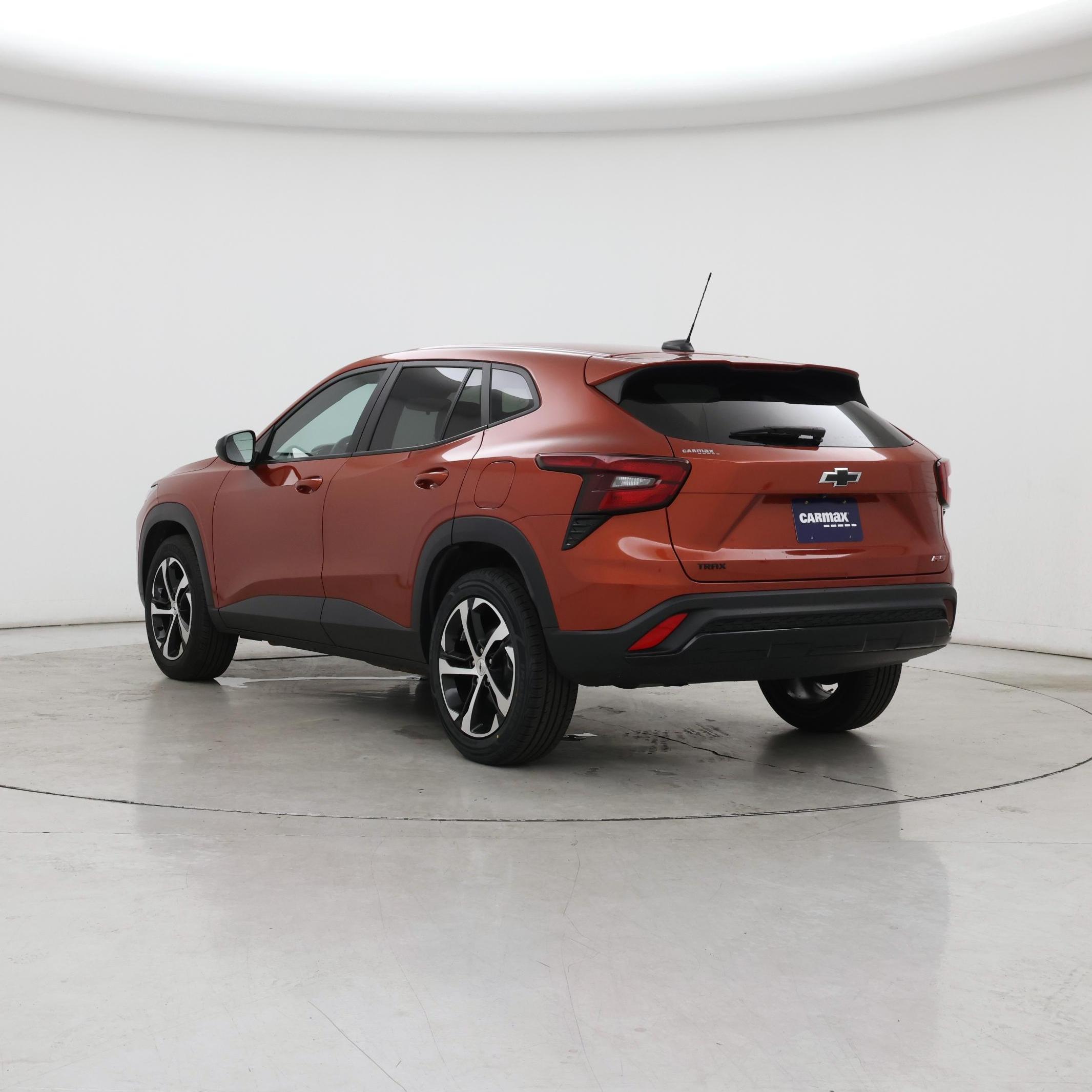 Thumbnail: 2024 Chevrolet Trax - 2