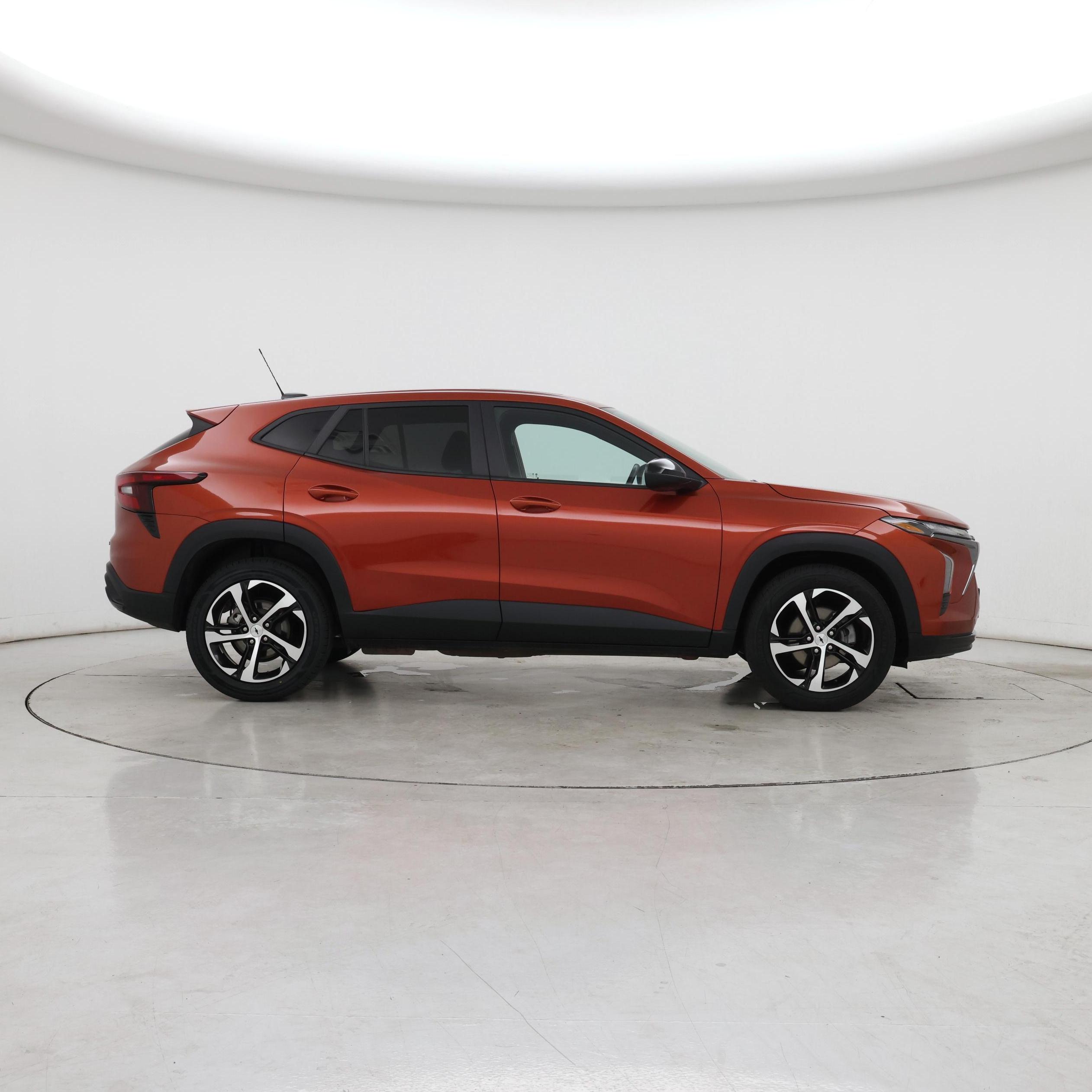 Thumbnail: 2024 Chevrolet Trax - 7