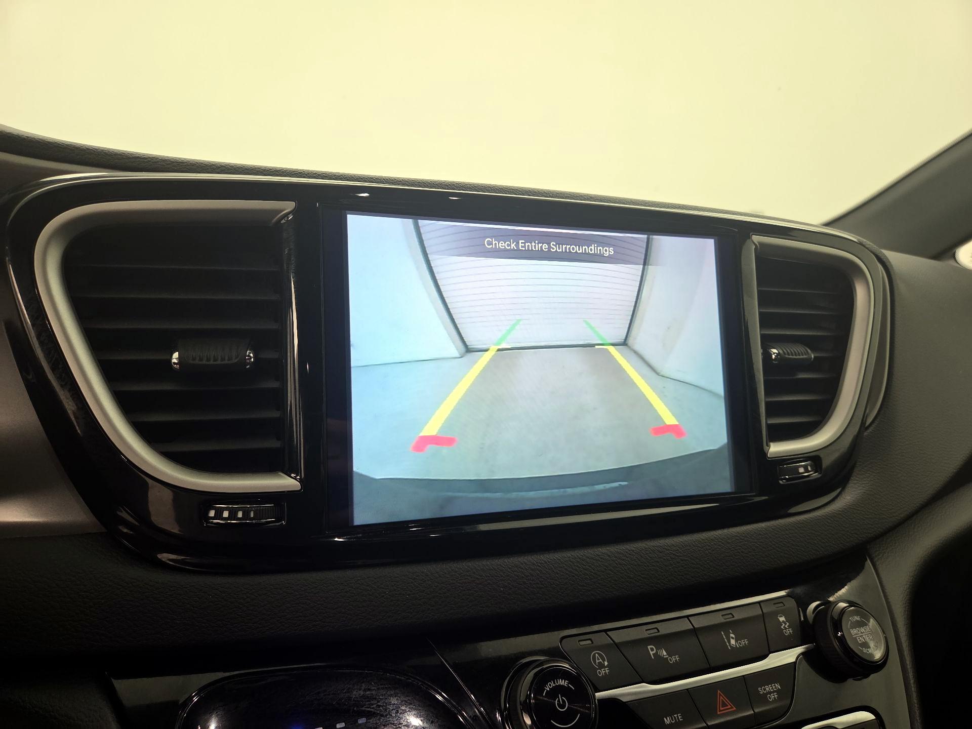 Thumbnail: 2025 Chrysler Pacifica - 14