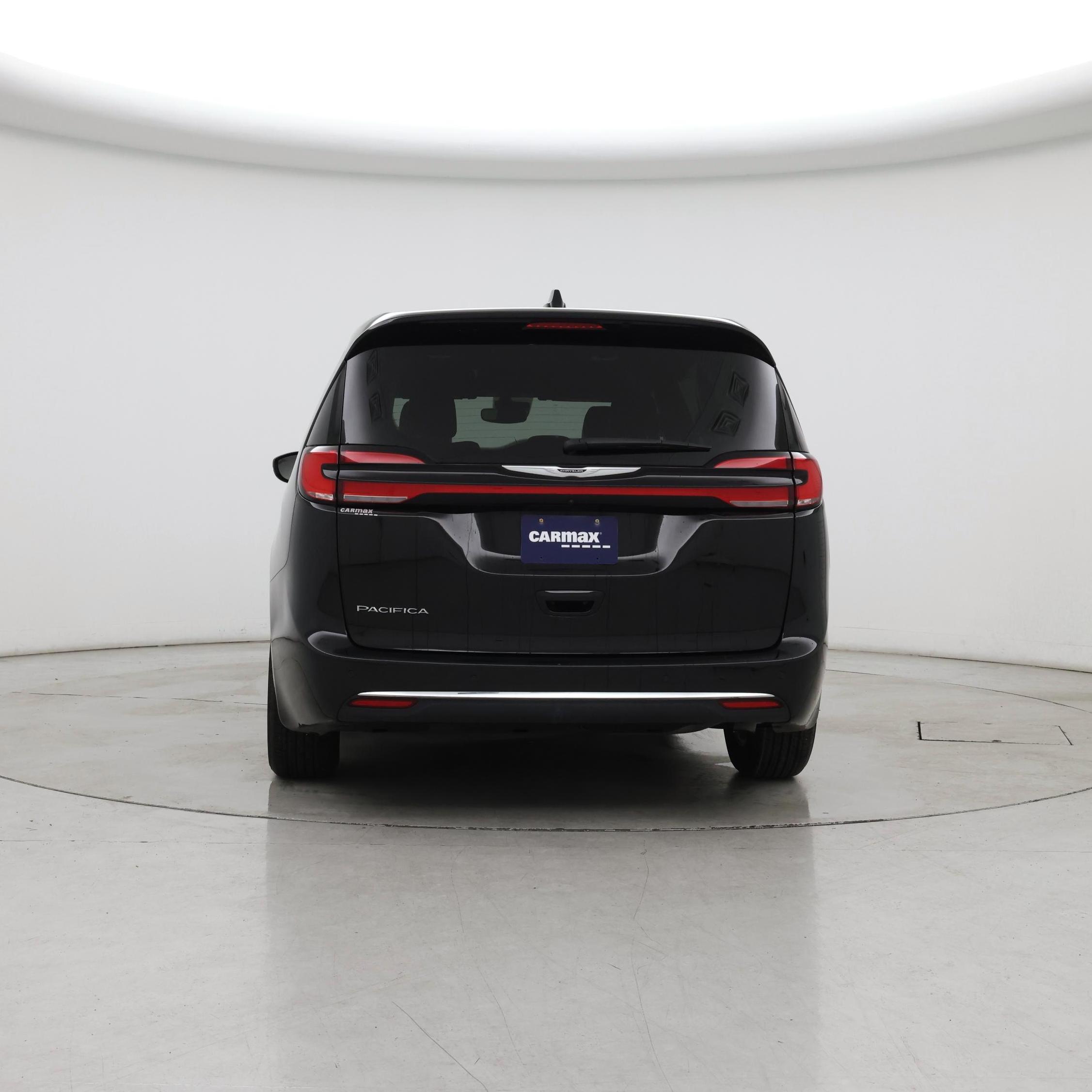 Thumbnail: 2025 Chrysler Pacifica - 6