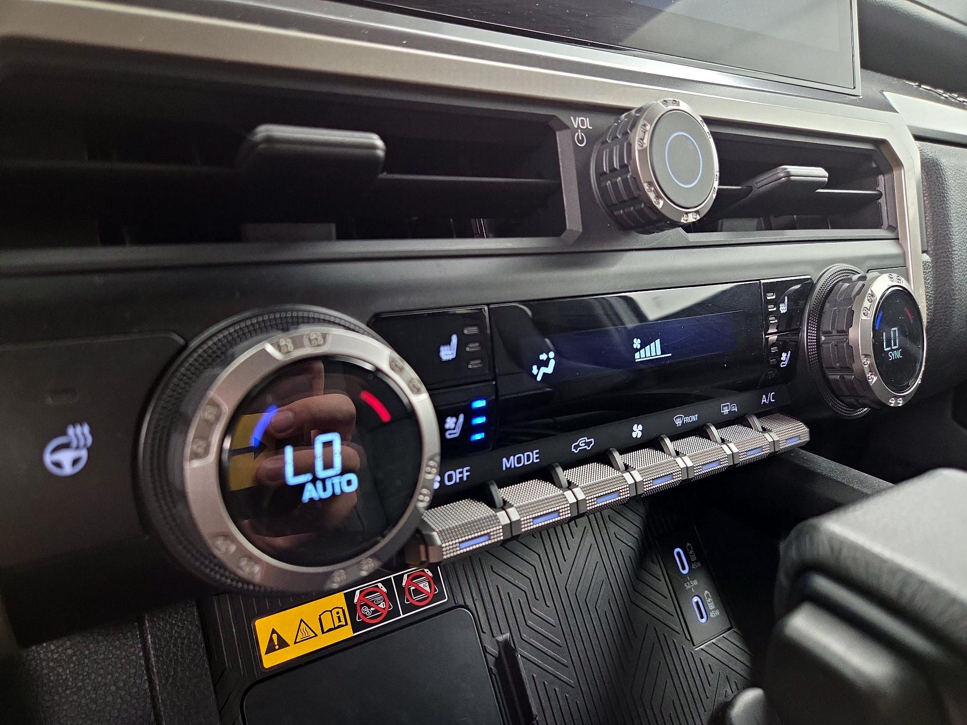 Thumbnail: 2024 Toyota Tacoma - 16
