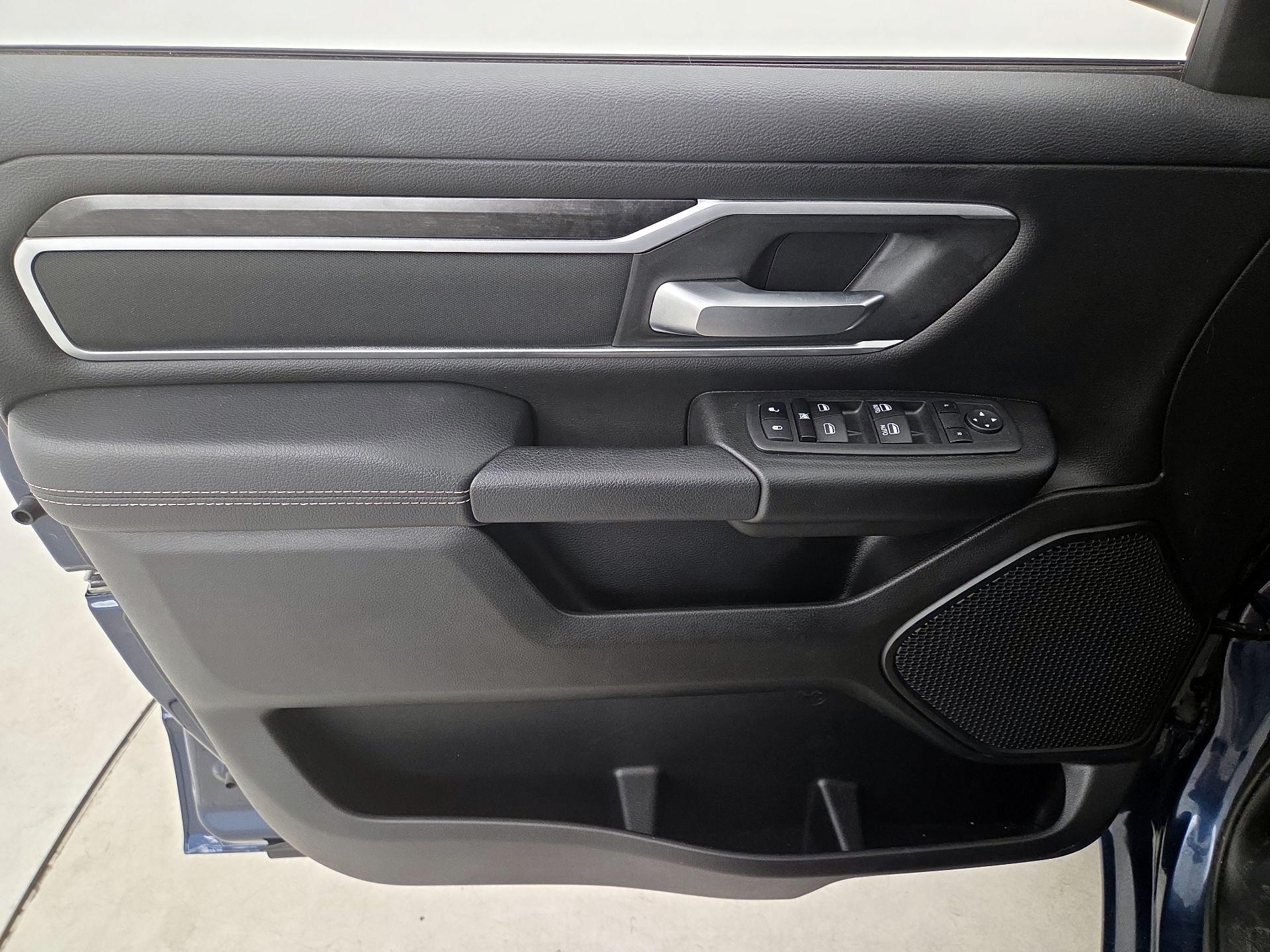 Thumbnail: 2023 RAM 1500 - 10