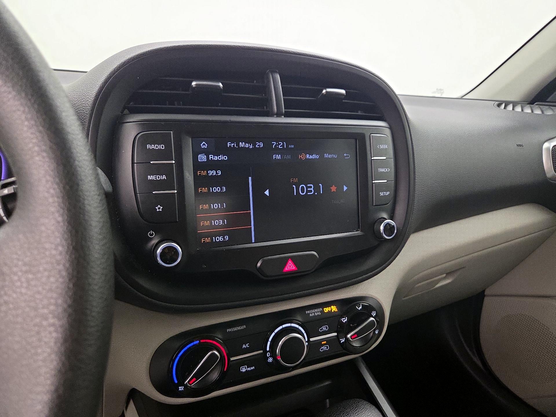 Thumbnail: 2023 Kia Soul - 15