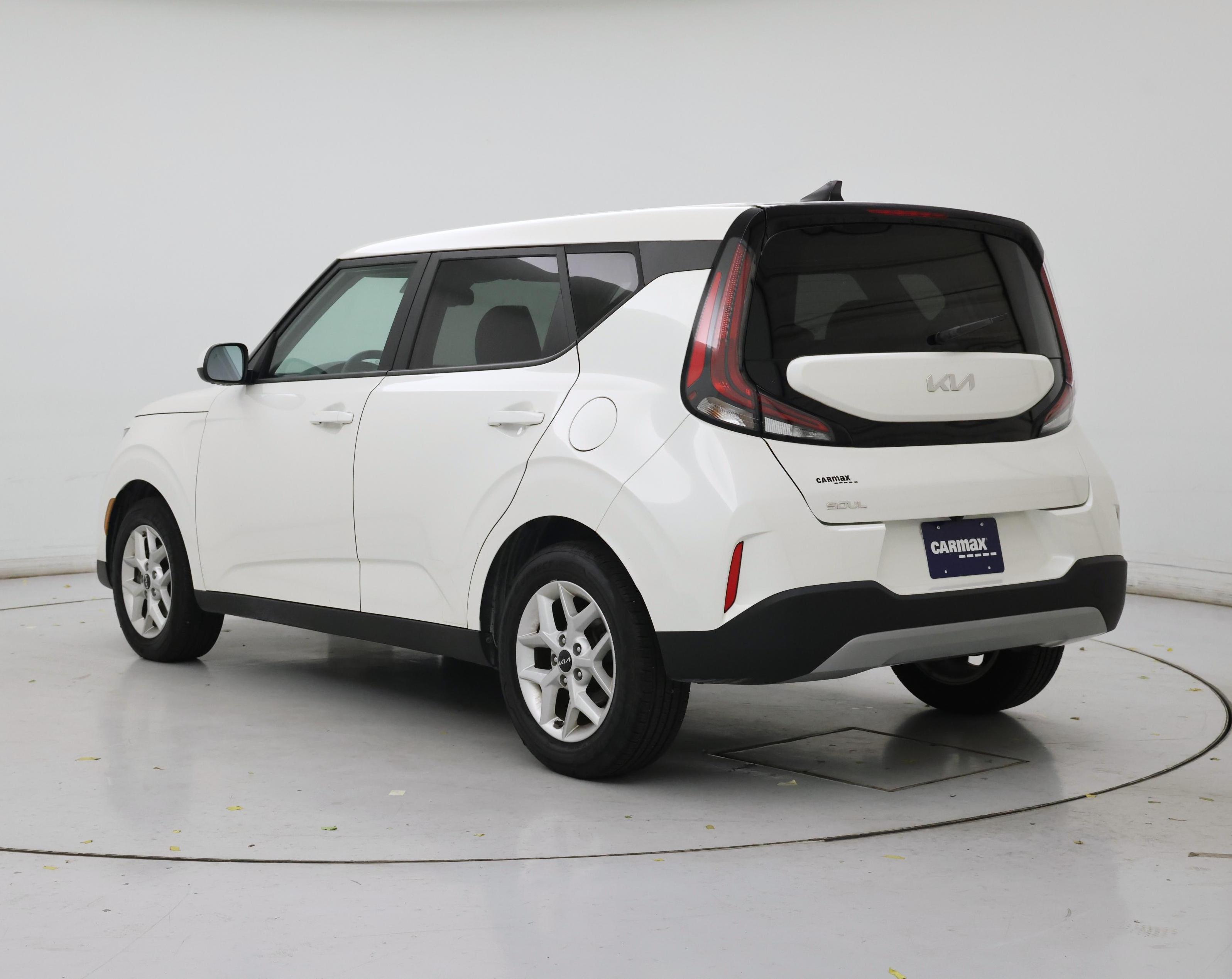 Thumbnail: 2023 Kia Soul - 2