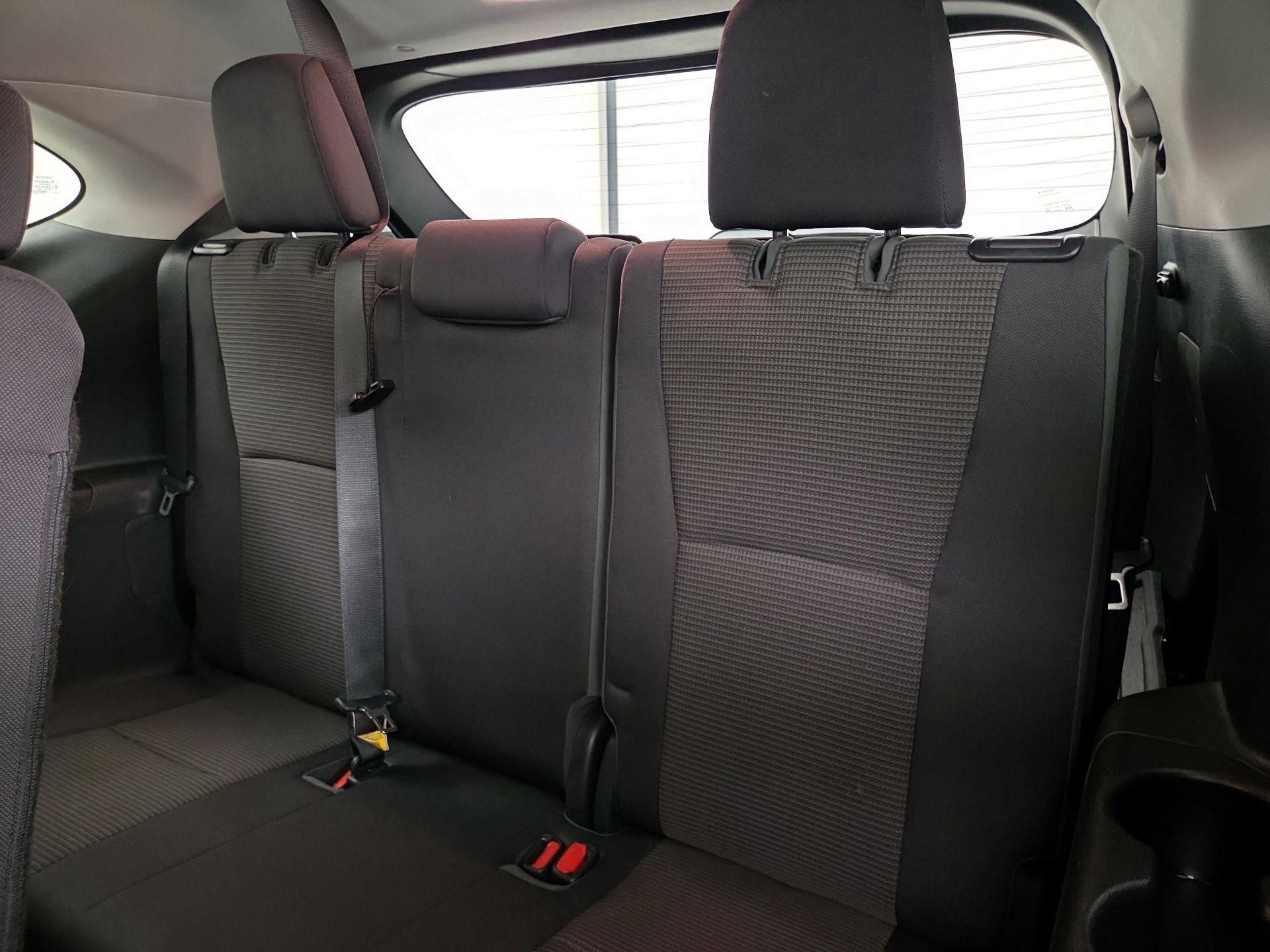 Thumbnail: 2021 Toyota Highlander - 18