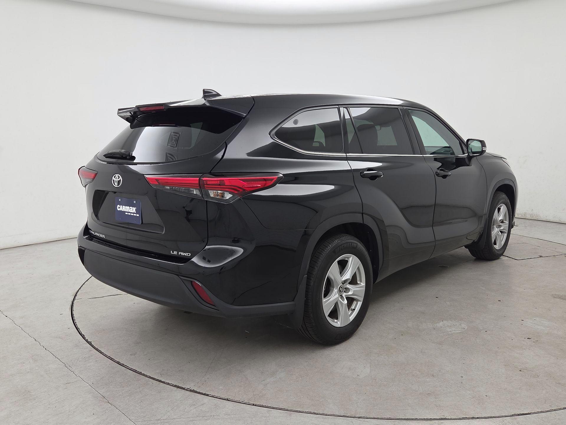 Thumbnail: 2021 Toyota Highlander - 5