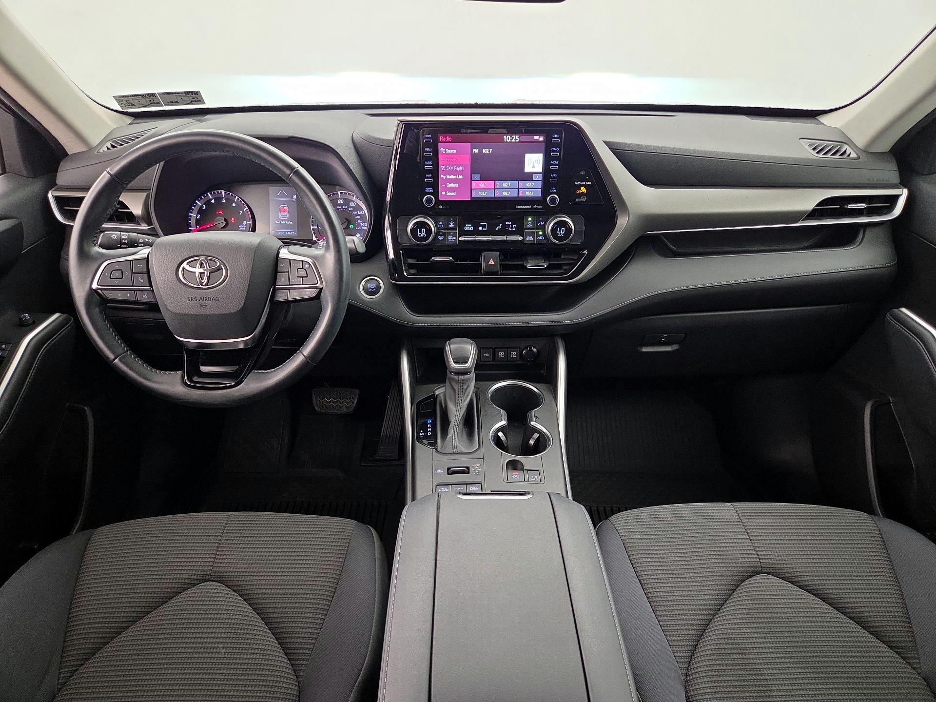 Thumbnail: 2021 Toyota Highlander - 8