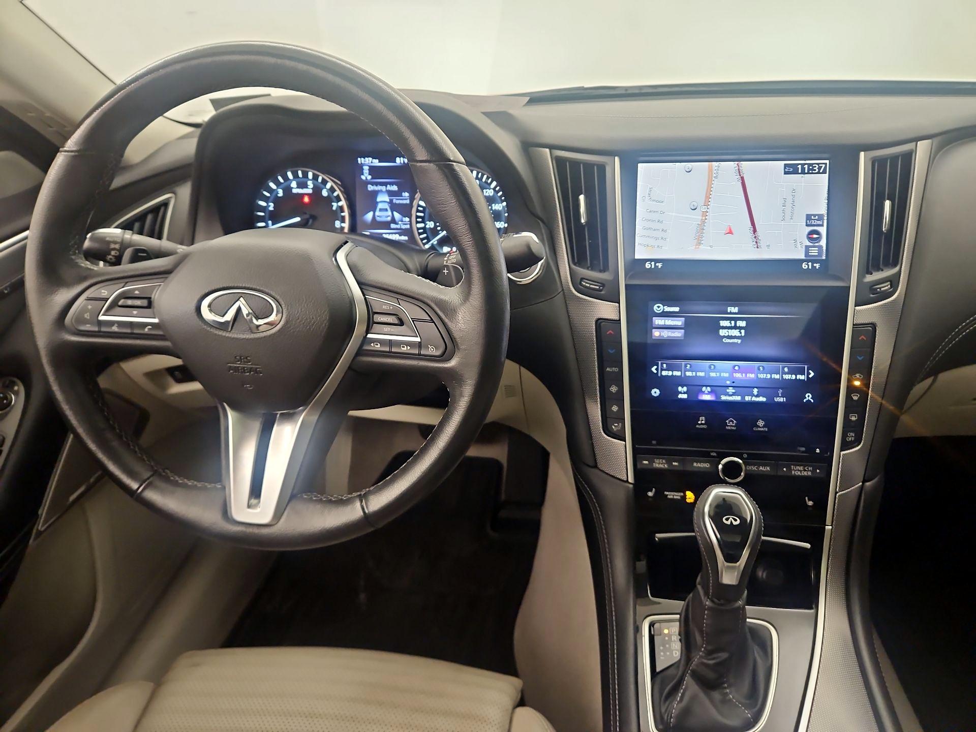 Thumbnail: 2020 INFINITI Q50 - 10