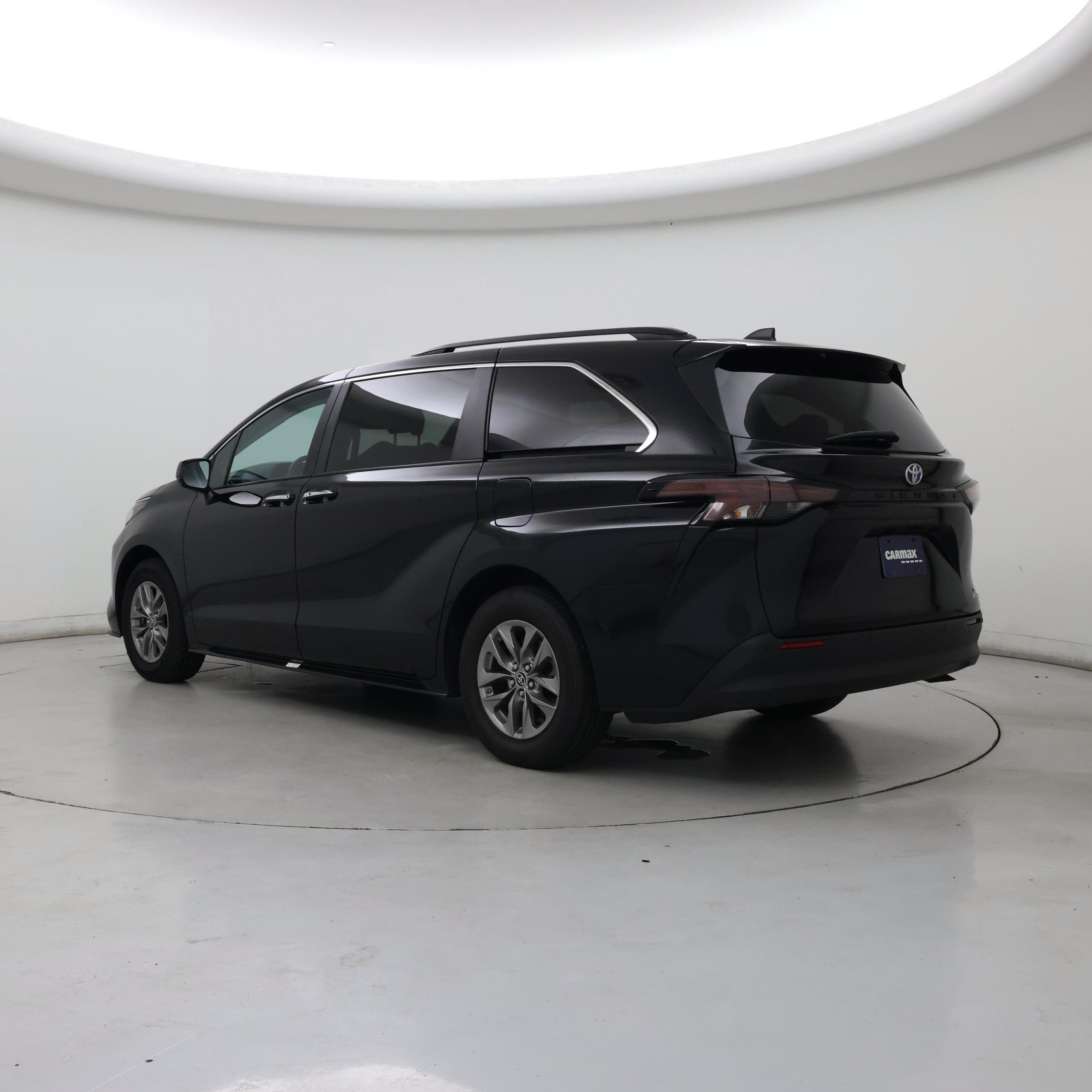 Thumbnail: 2024 Toyota Sienna - 2