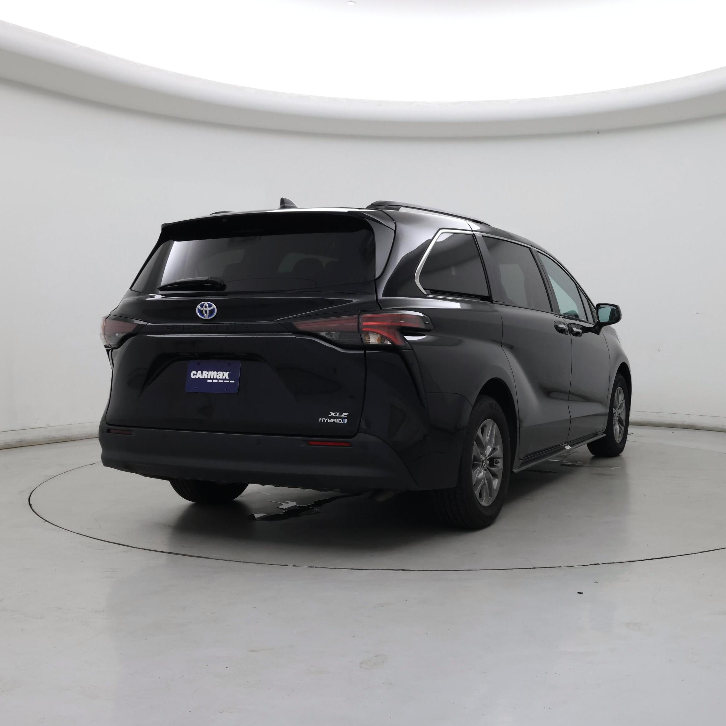 Thumbnail: 2024 Toyota Sienna - 8