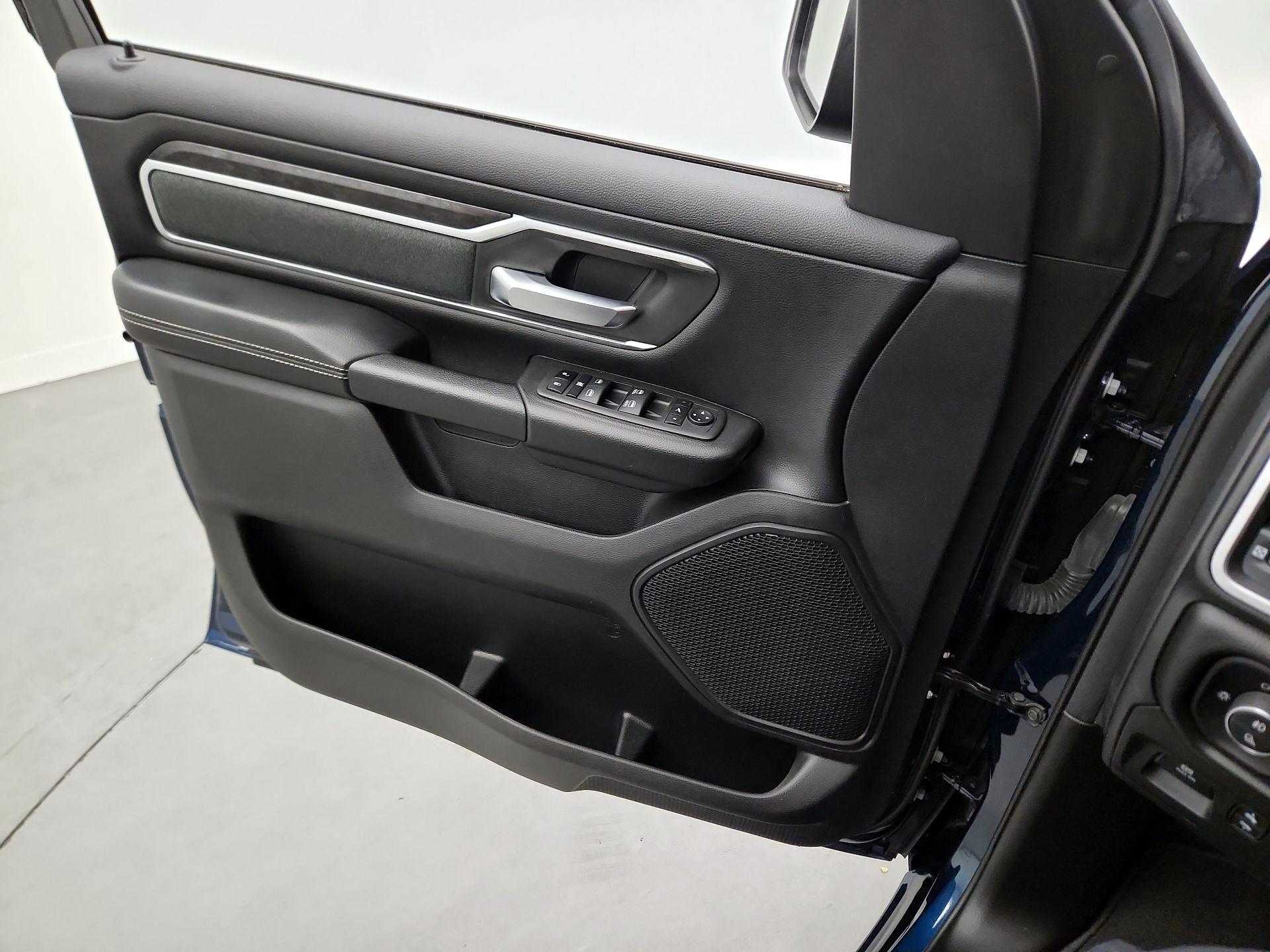 Thumbnail: 2022 RAM 1500 - 10