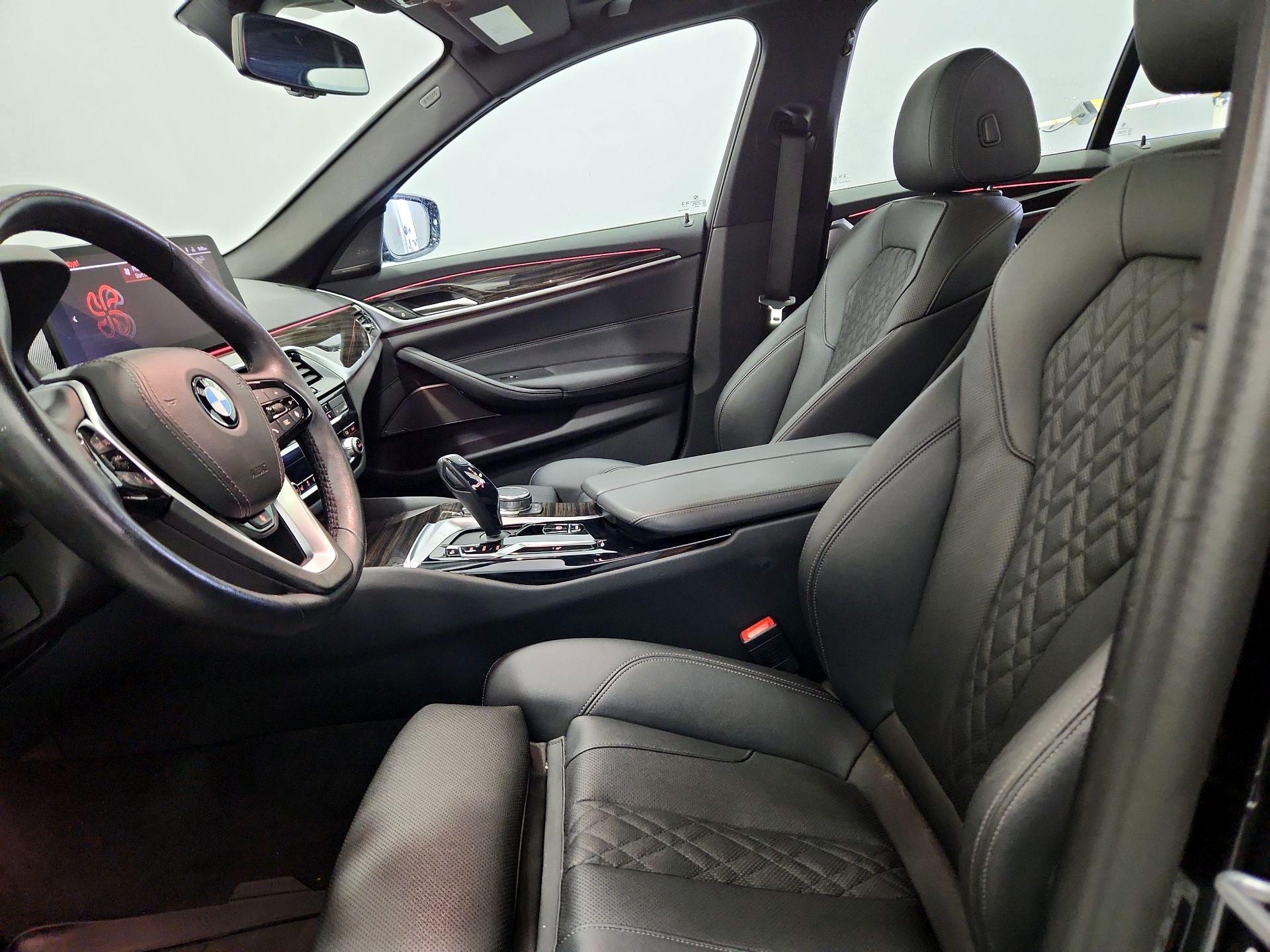 Thumbnail: 2023 BMW 5 Series - 11
