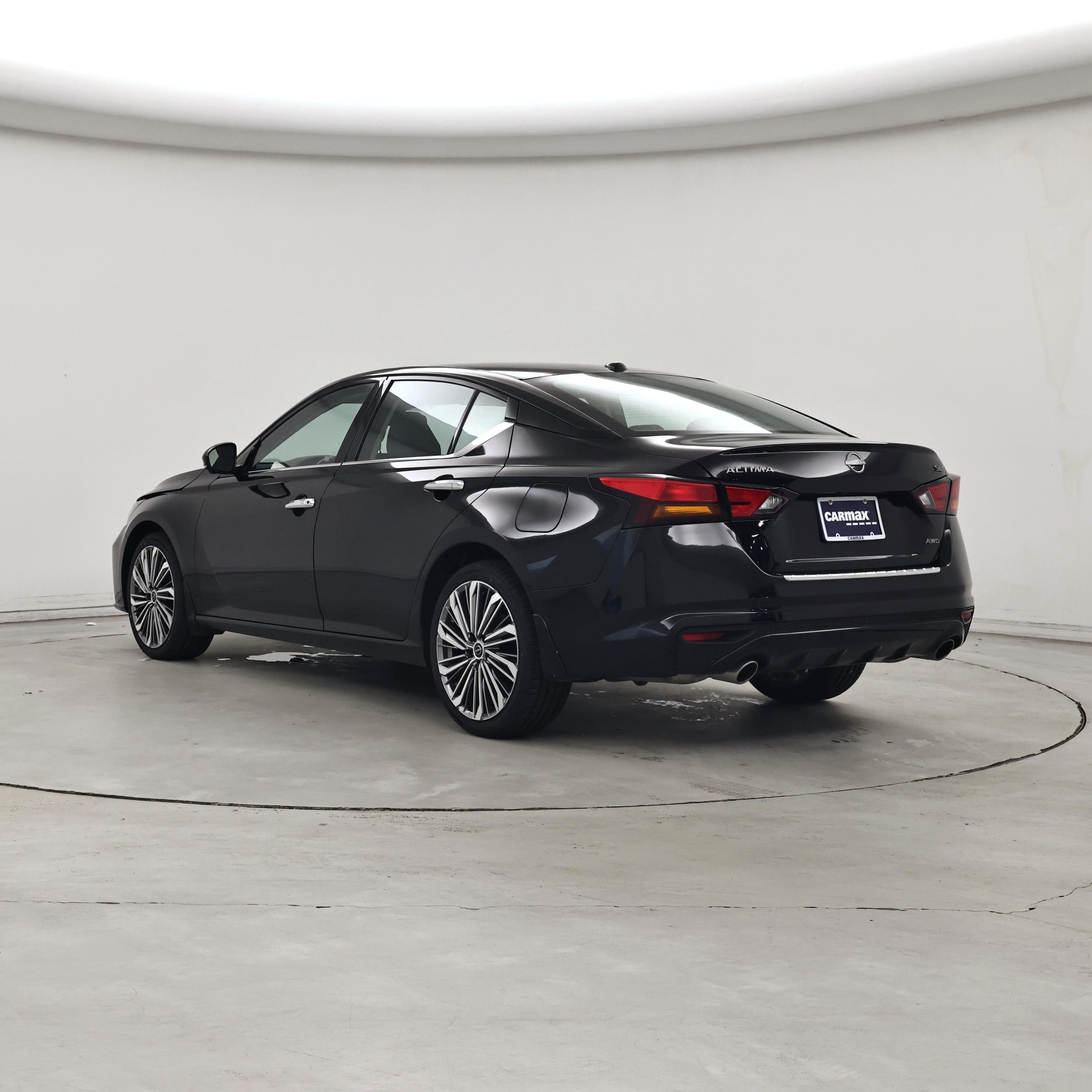 Thumbnail: 2023 Nissan Altima - 2