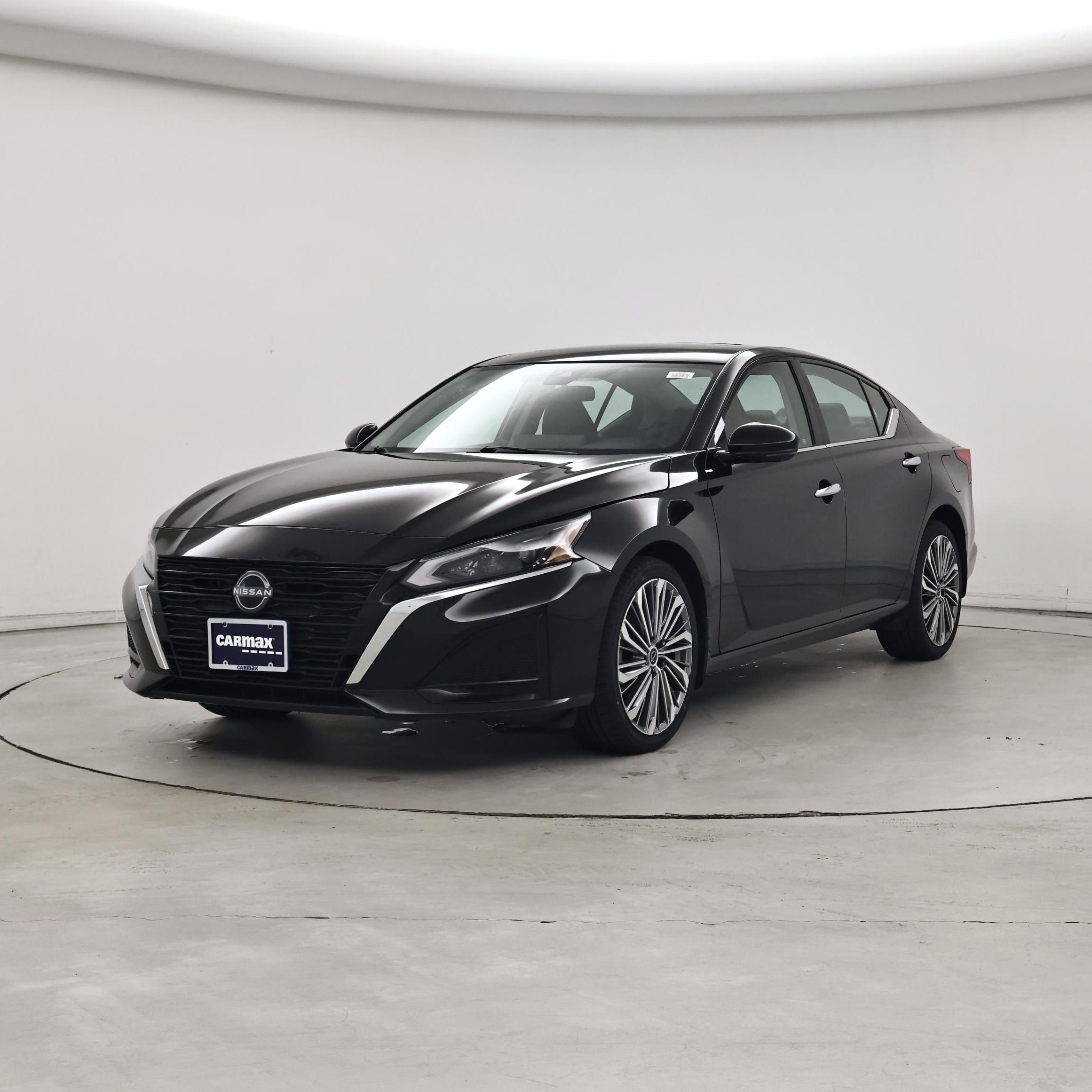 Thumbnail: 2023 Nissan Altima - 4