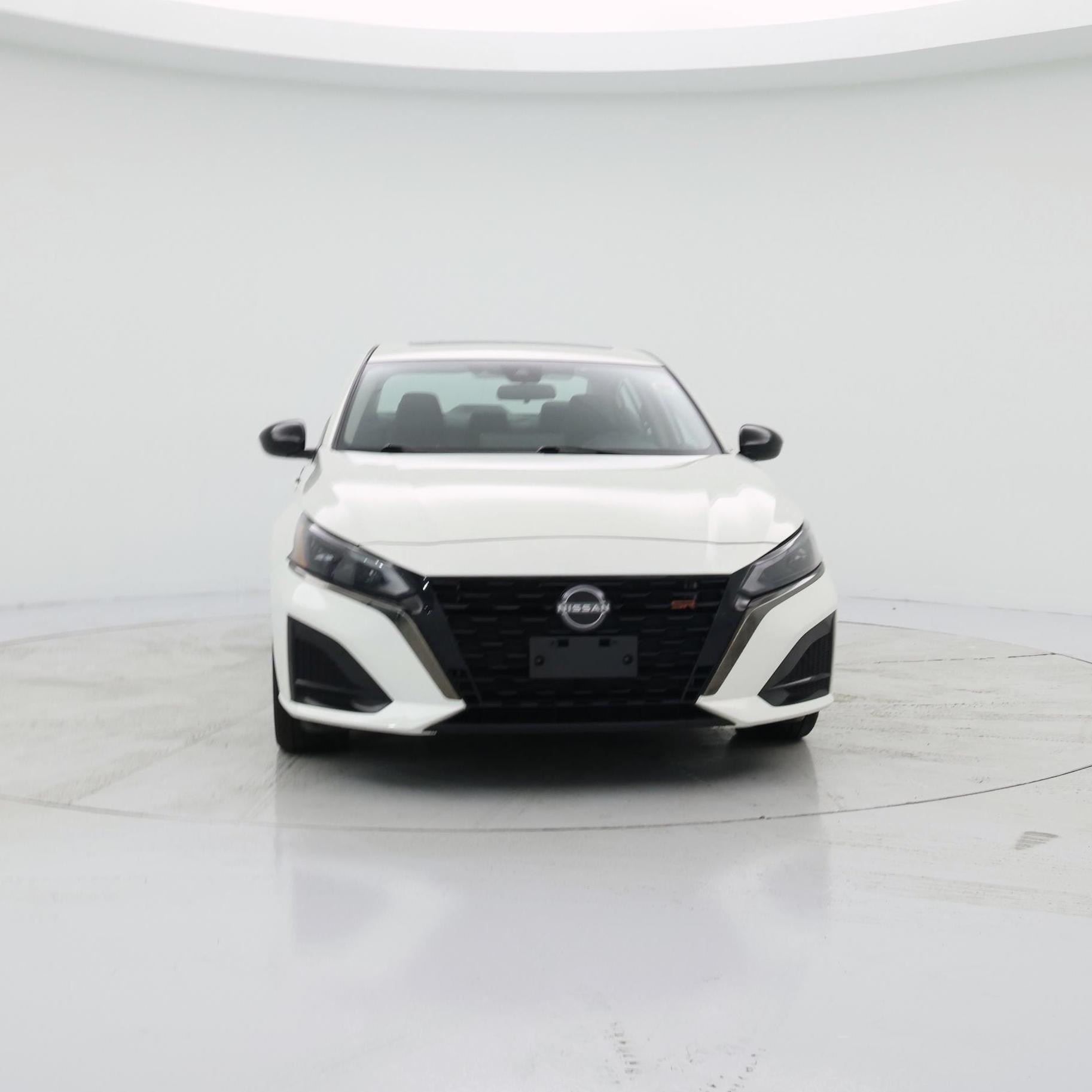 Thumbnail: 2023 Nissan Altima - 5