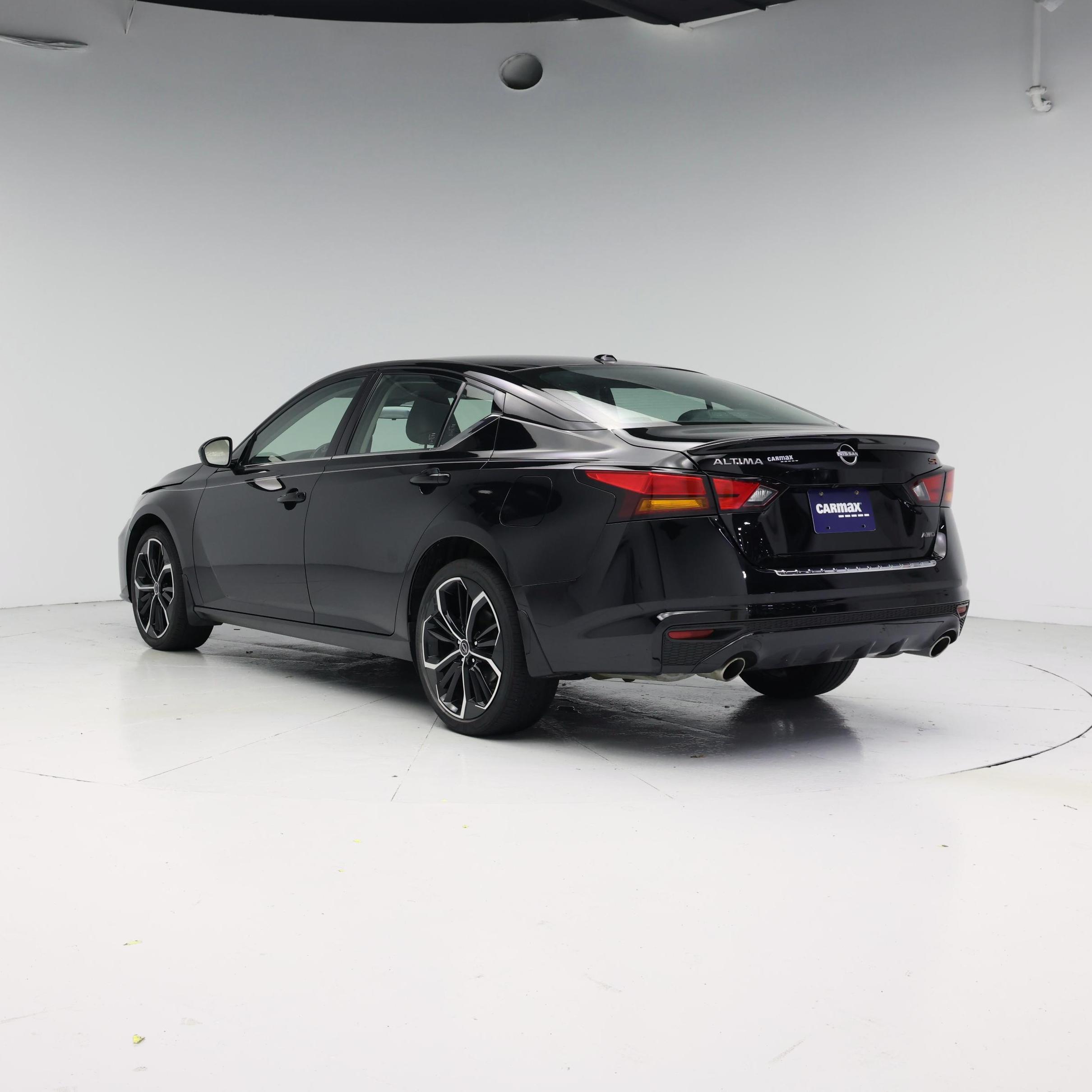 Thumbnail: 2023 Nissan Altima - 2
