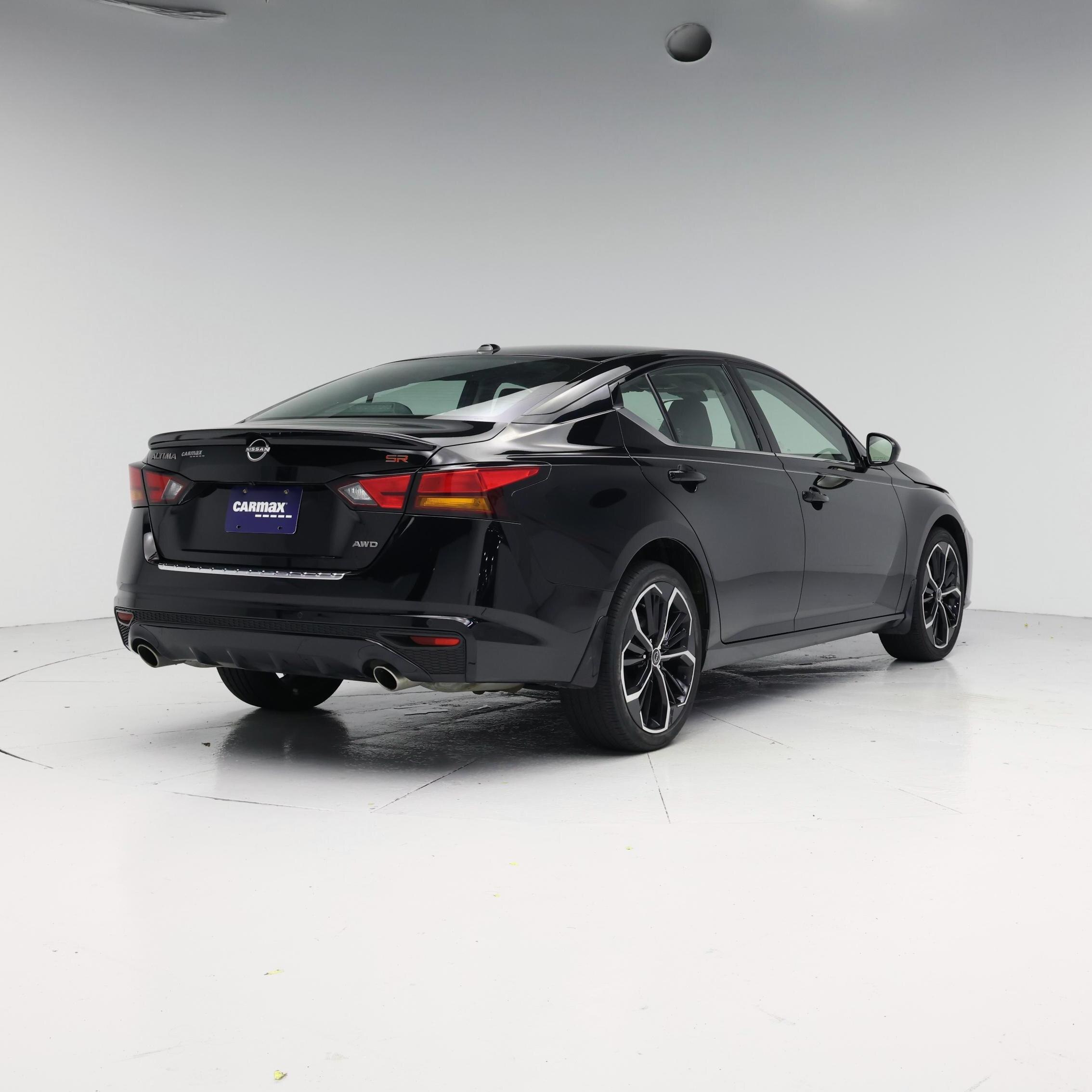 Thumbnail: 2023 Nissan Altima - 8
