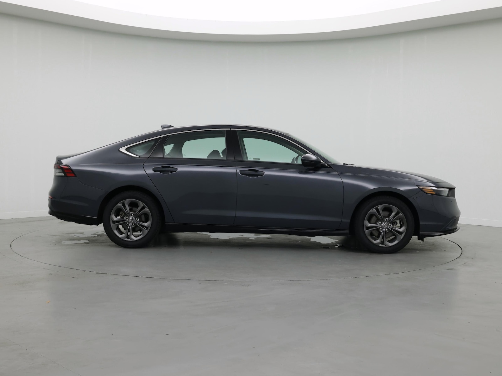 2024 Honda Accord Hybrid EX-L - Photo 8
