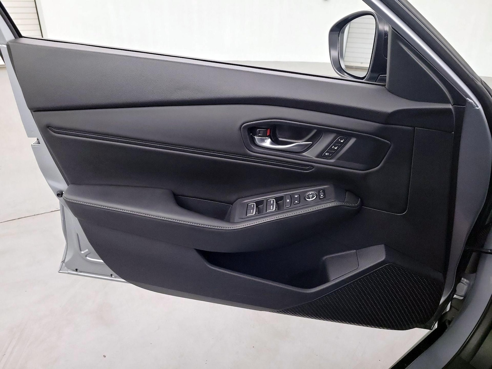 2023 Honda Accord Hybrid Sport-L - Photo 13
