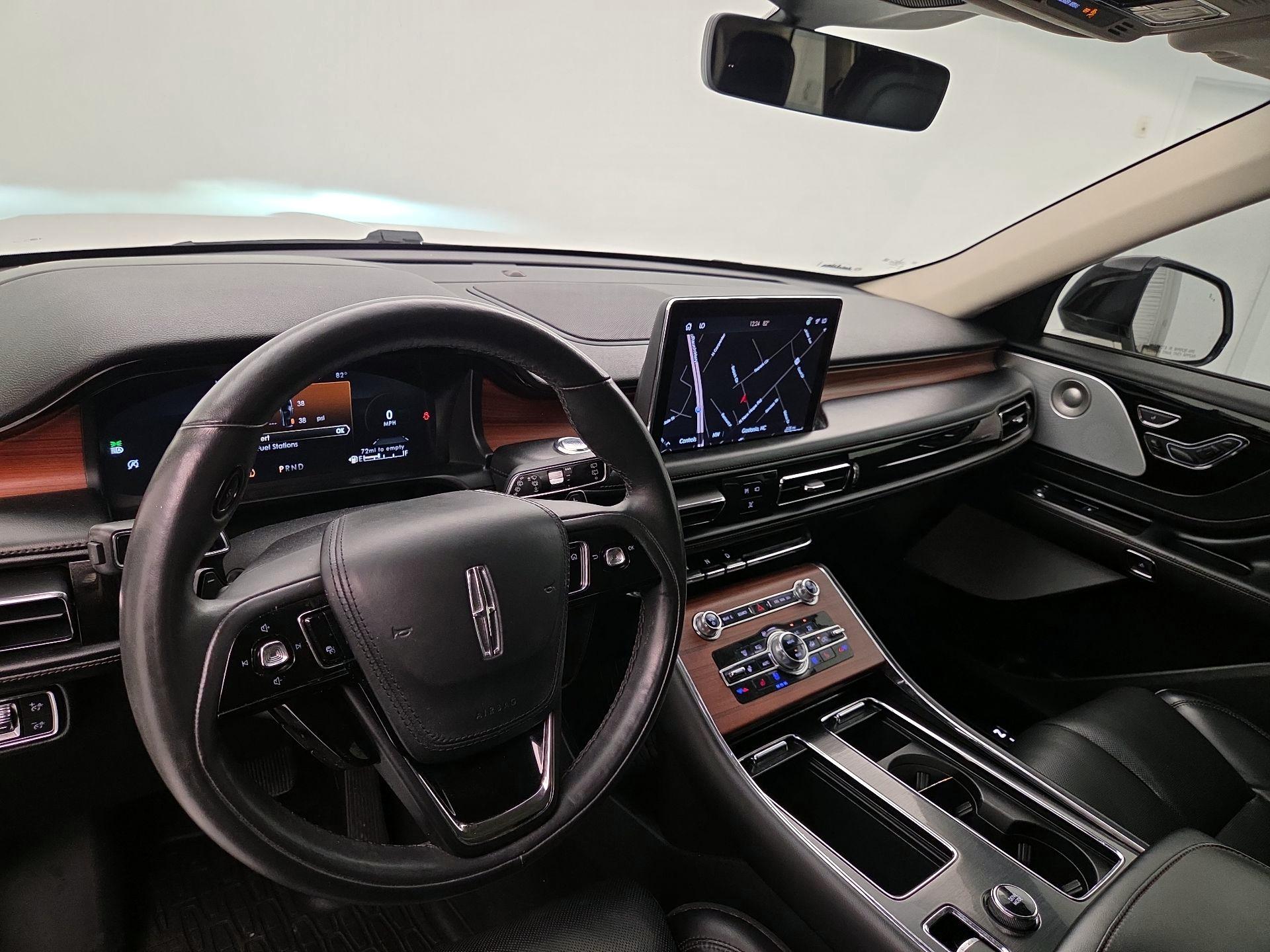 Thumbnail: 2021 Lincoln Aviator - 9